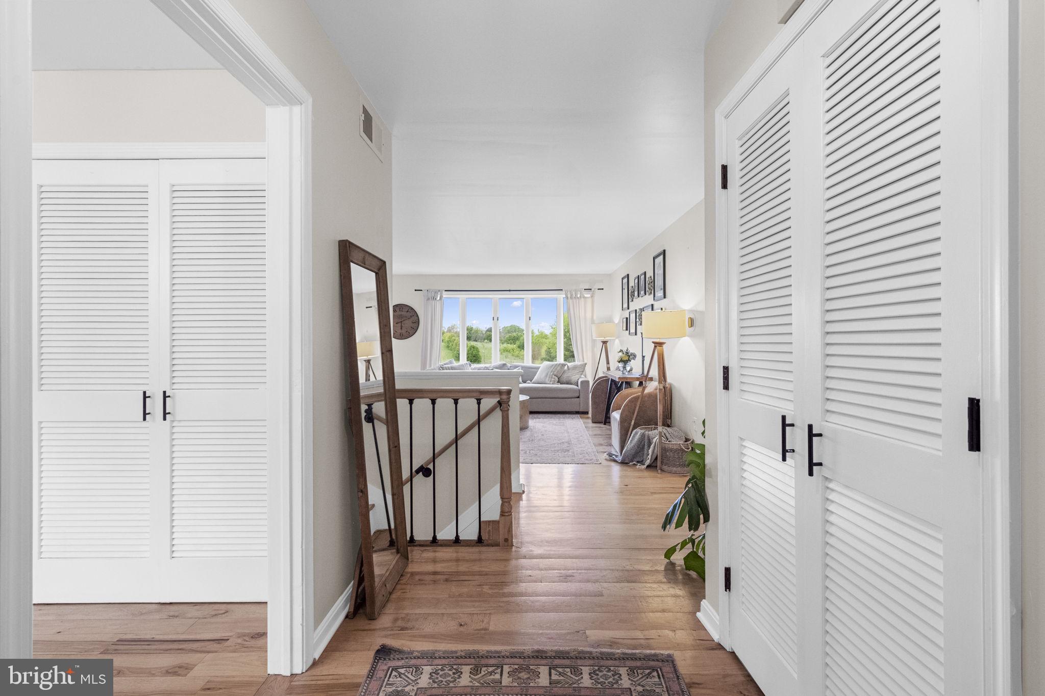 16045 HAMILTON STATION ROAD
