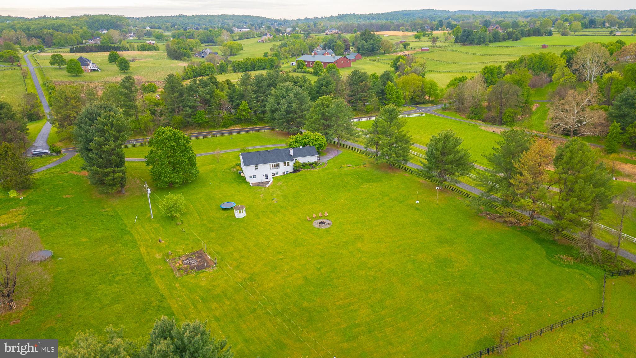 16045 HAMILTON STATION ROAD