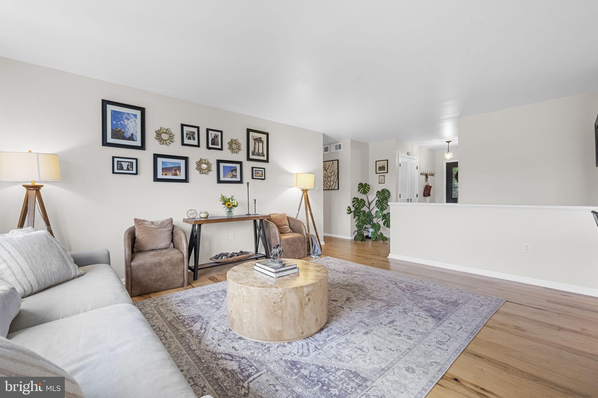 16045 HAMILTON STATION ROAD