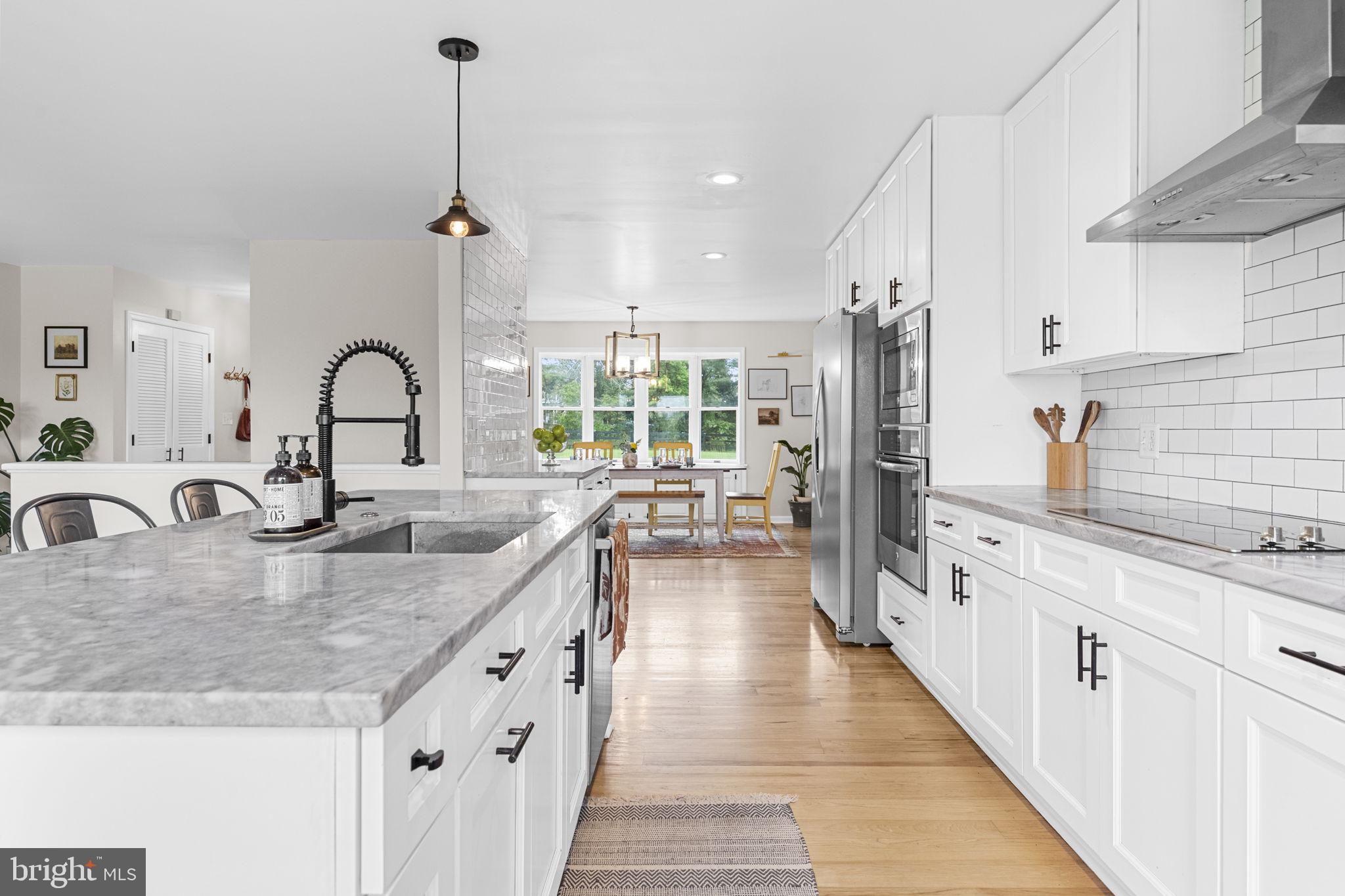 16045 HAMILTON STATION ROAD