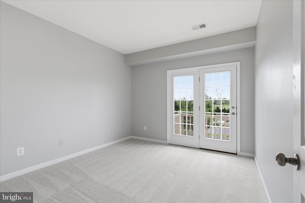 25321 PATRIOT TERRACE