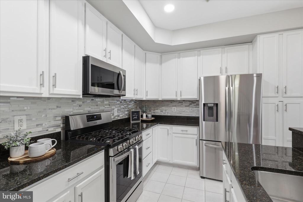 25321 PATRIOT TERRACE