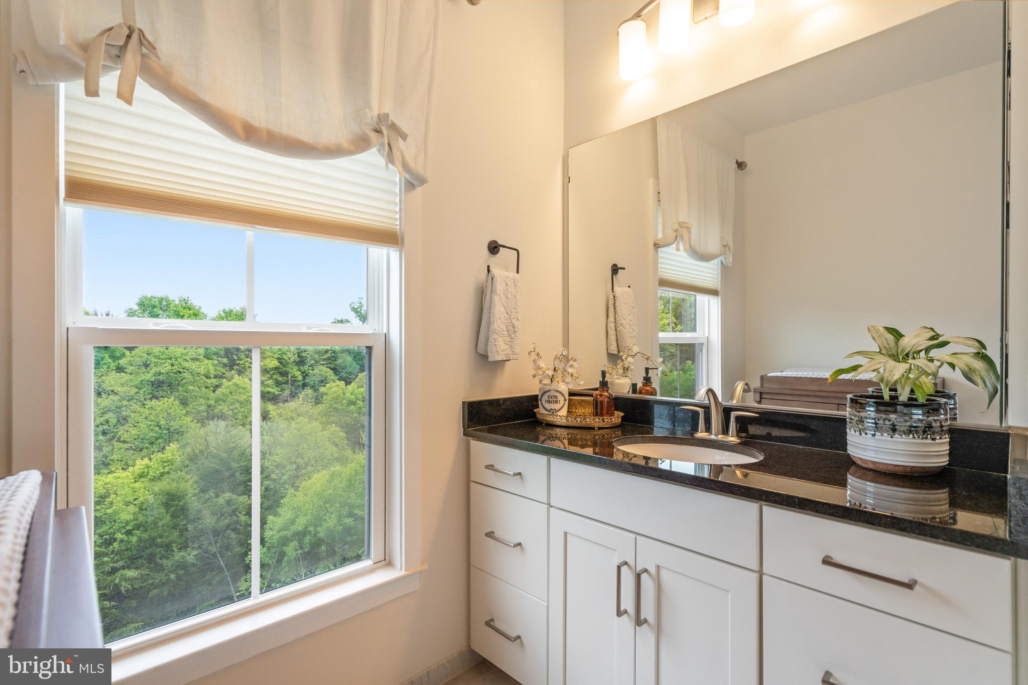 23070 SULLIVANS COVE