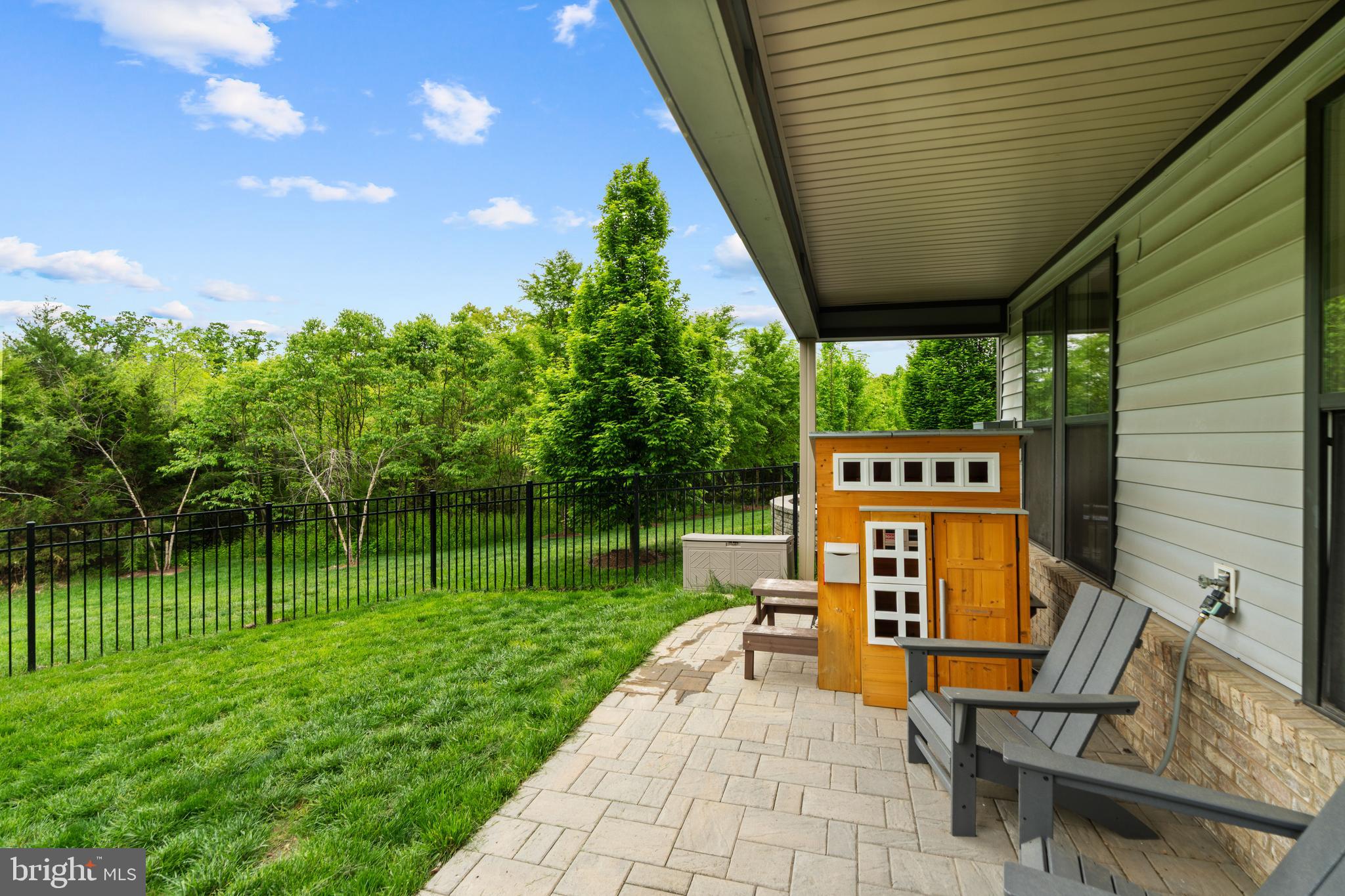 23070 SULLIVANS COVE