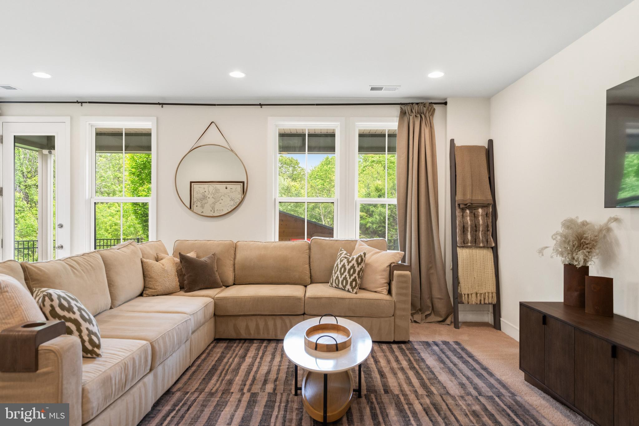 23070 SULLIVANS COVE