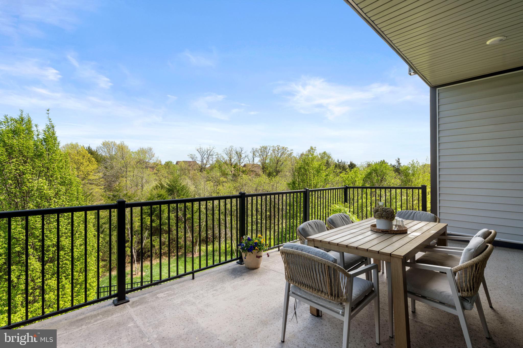 23070 SULLIVANS COVE