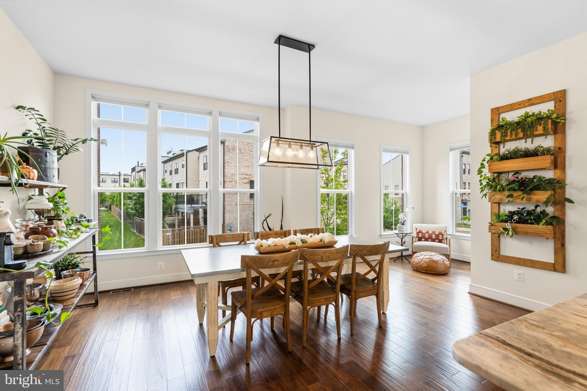 23070 SULLIVANS COVE