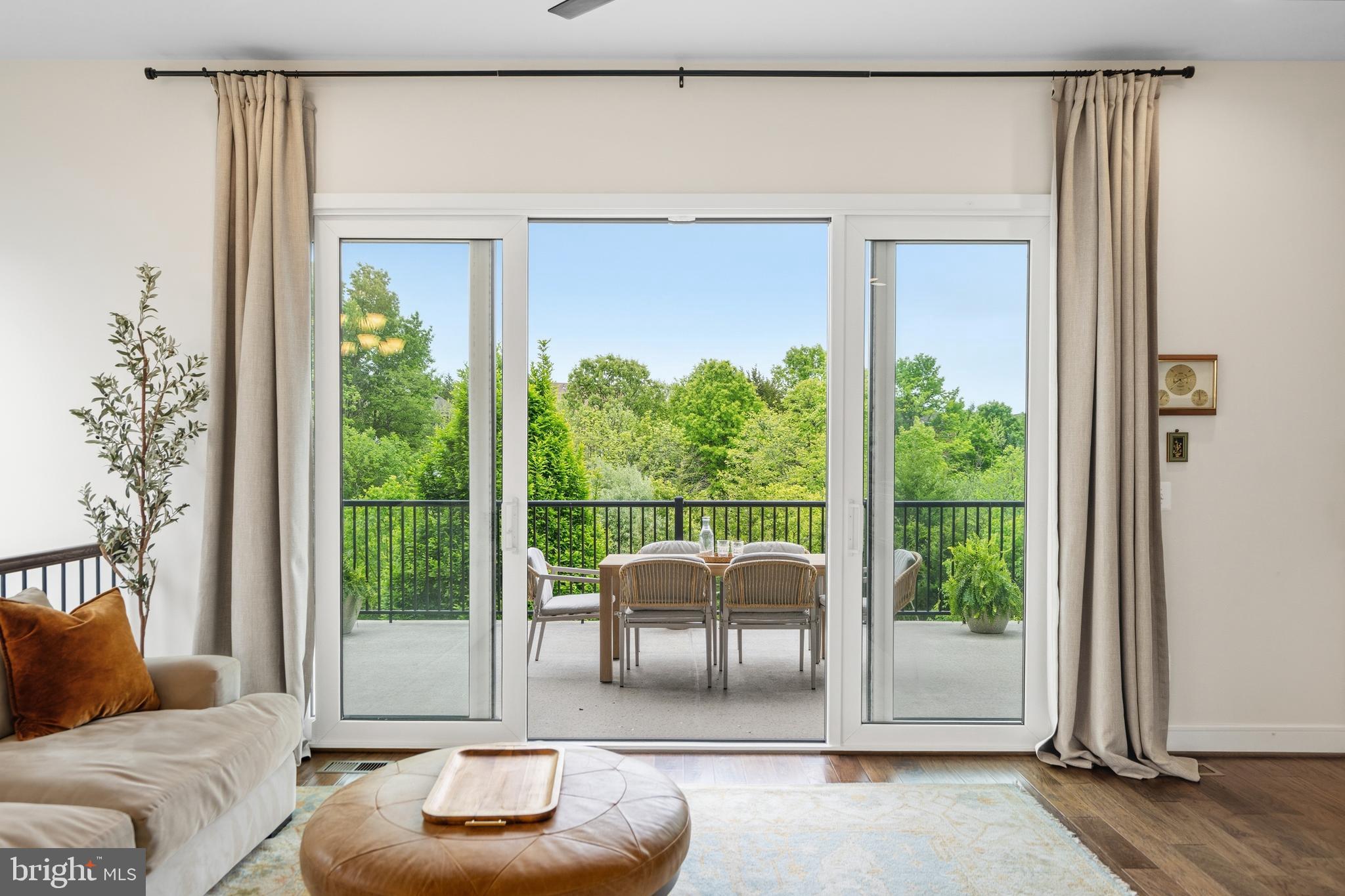23070 SULLIVANS COVE