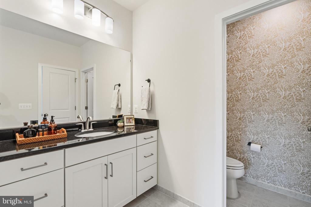 23070 SULLIVANS COVE