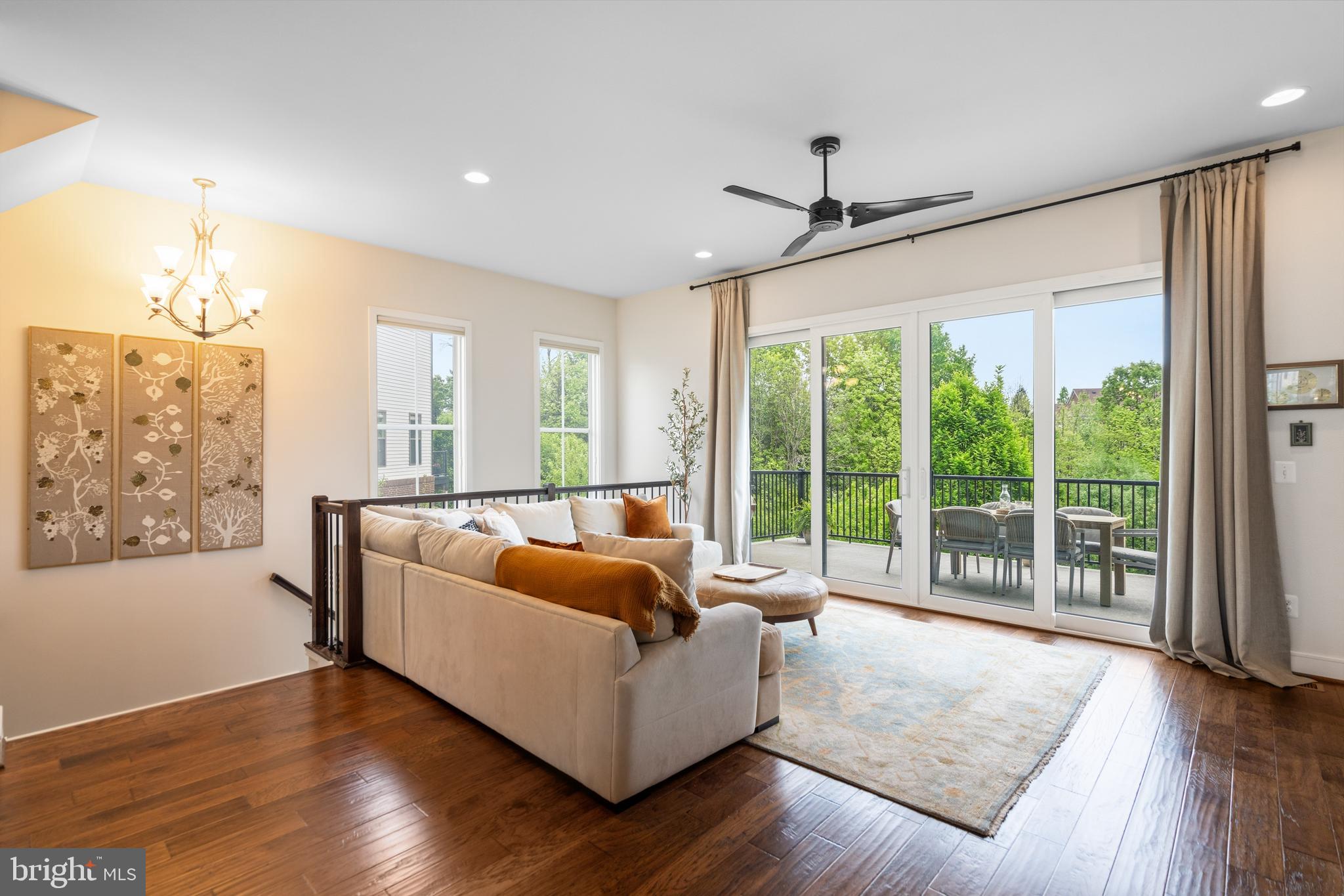 23070 SULLIVANS COVE