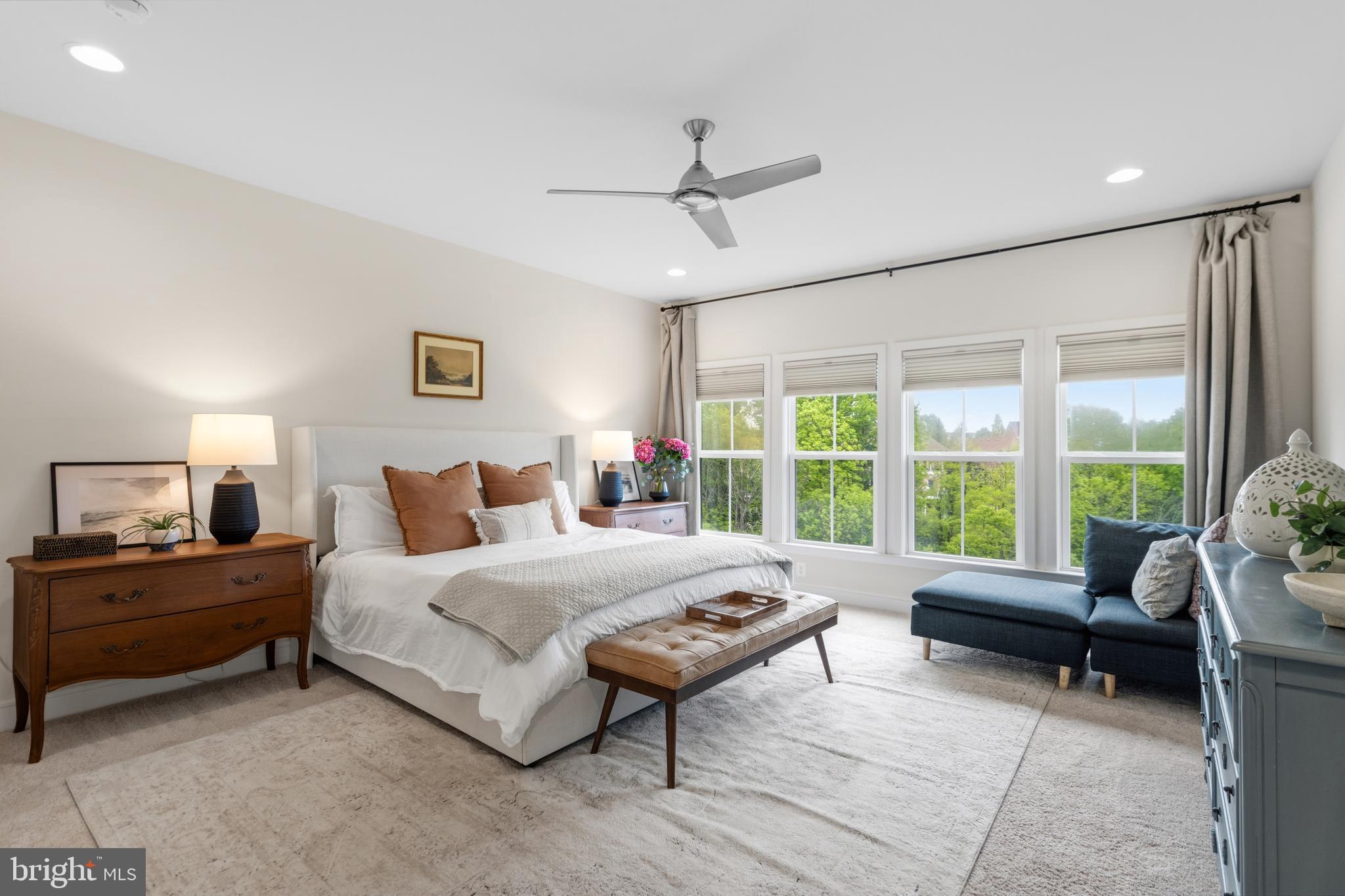 23070 SULLIVANS COVE
