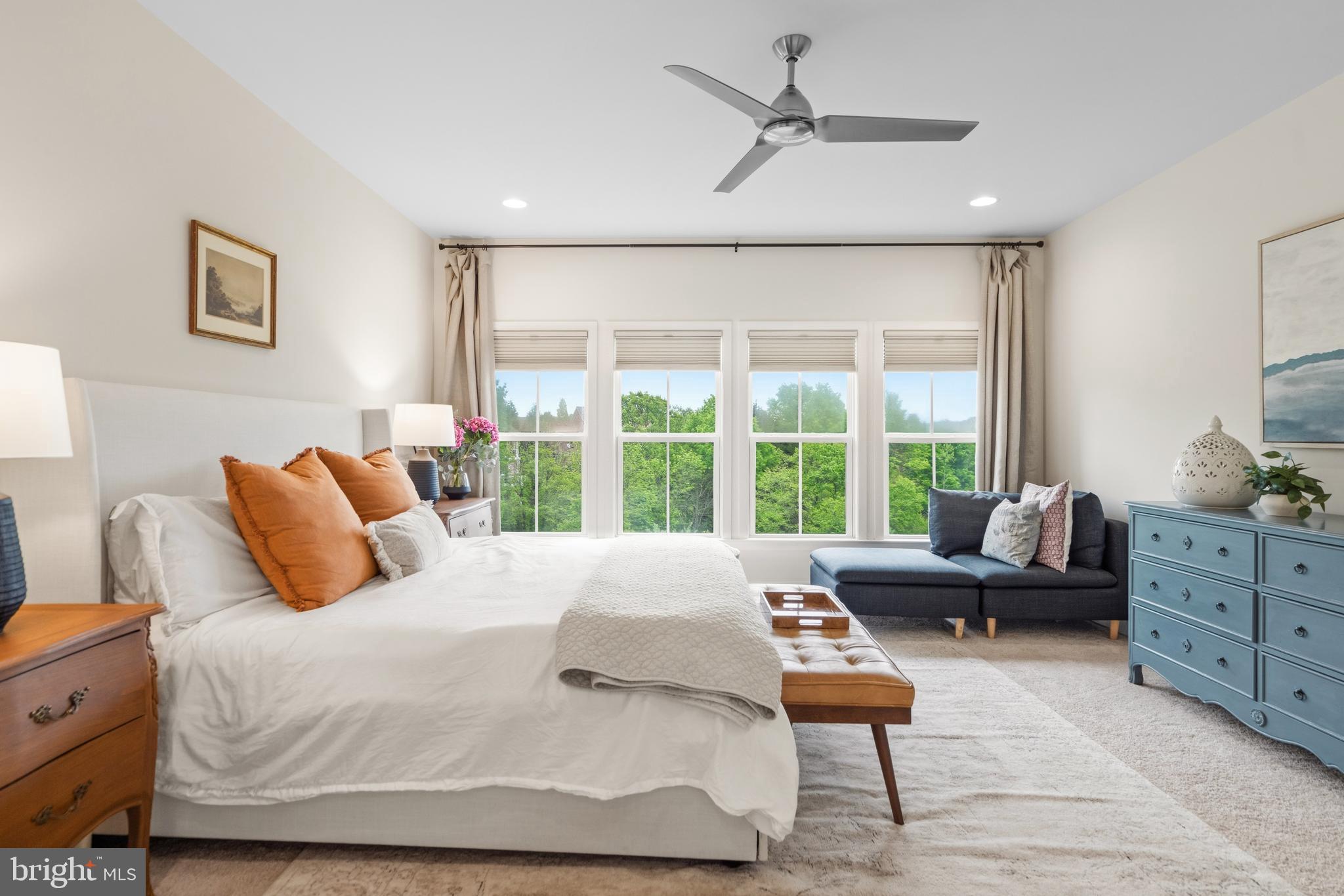23070 SULLIVANS COVE