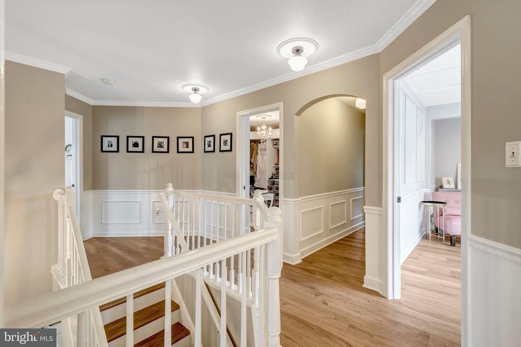 25484 HEATHFIELD CIRCLE