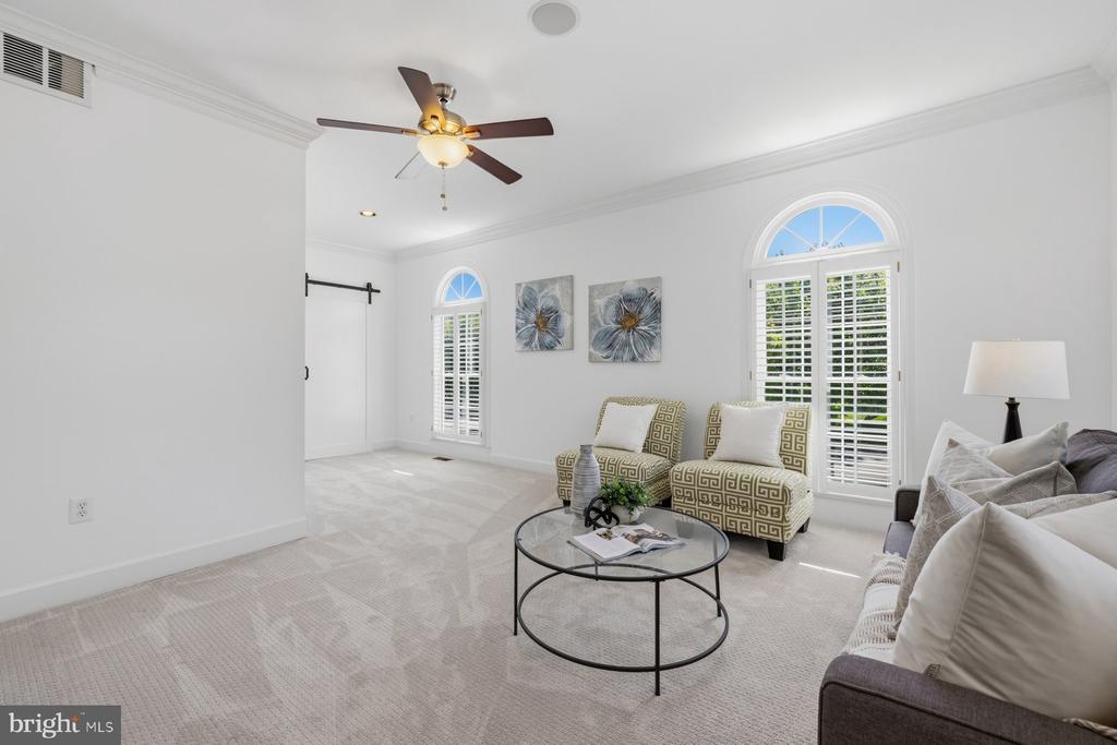 21930 BELLAIR COURT