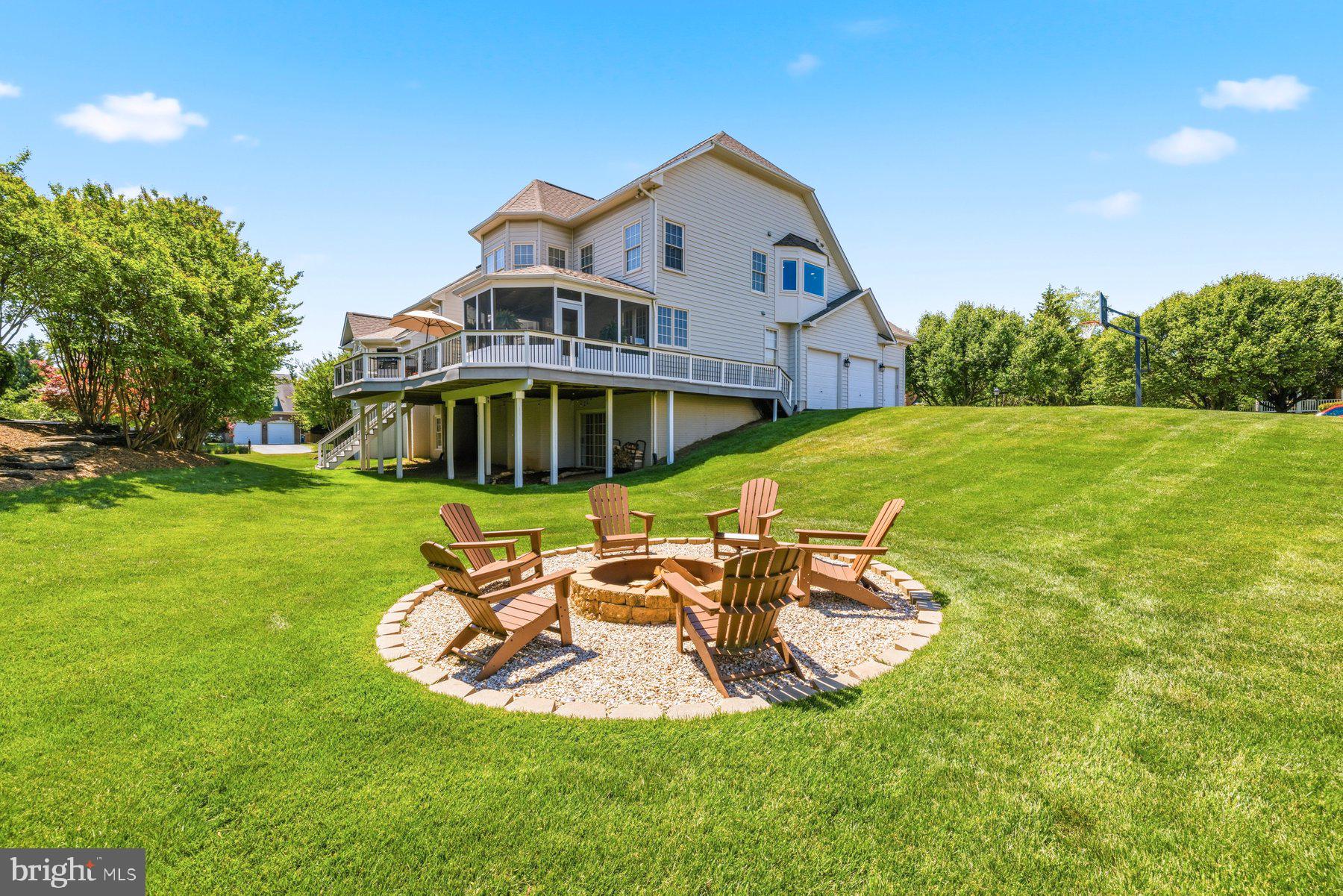 21930 BELLAIR COURT