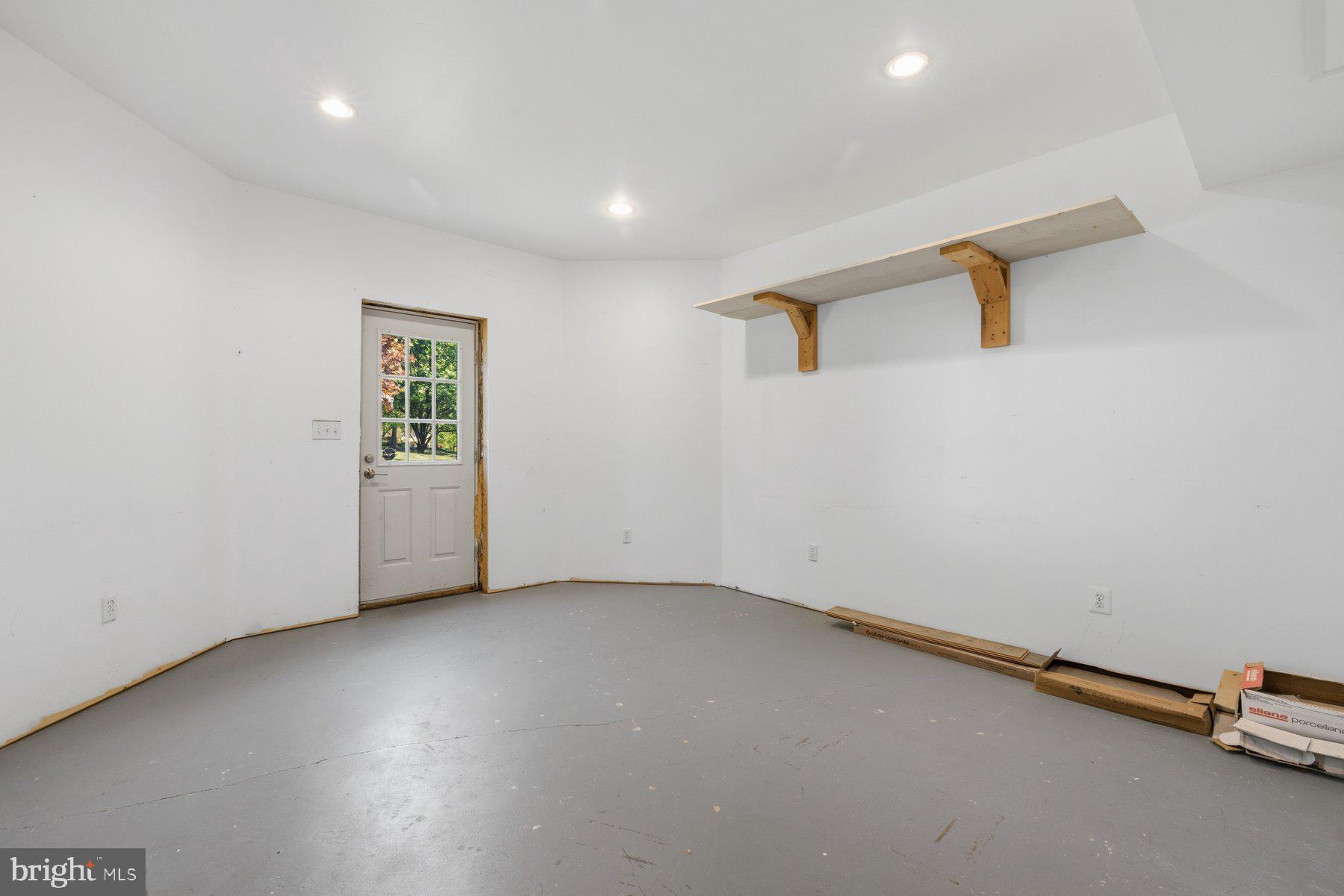 21930 BELLAIR COURT