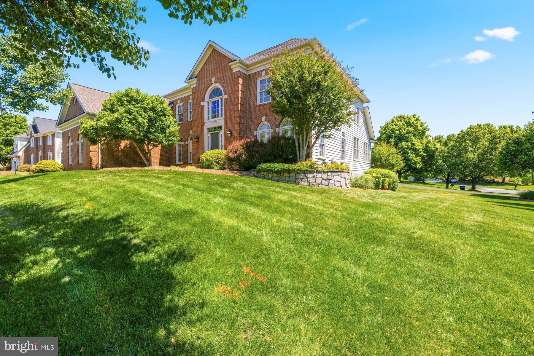 21930 BELLAIR COURT