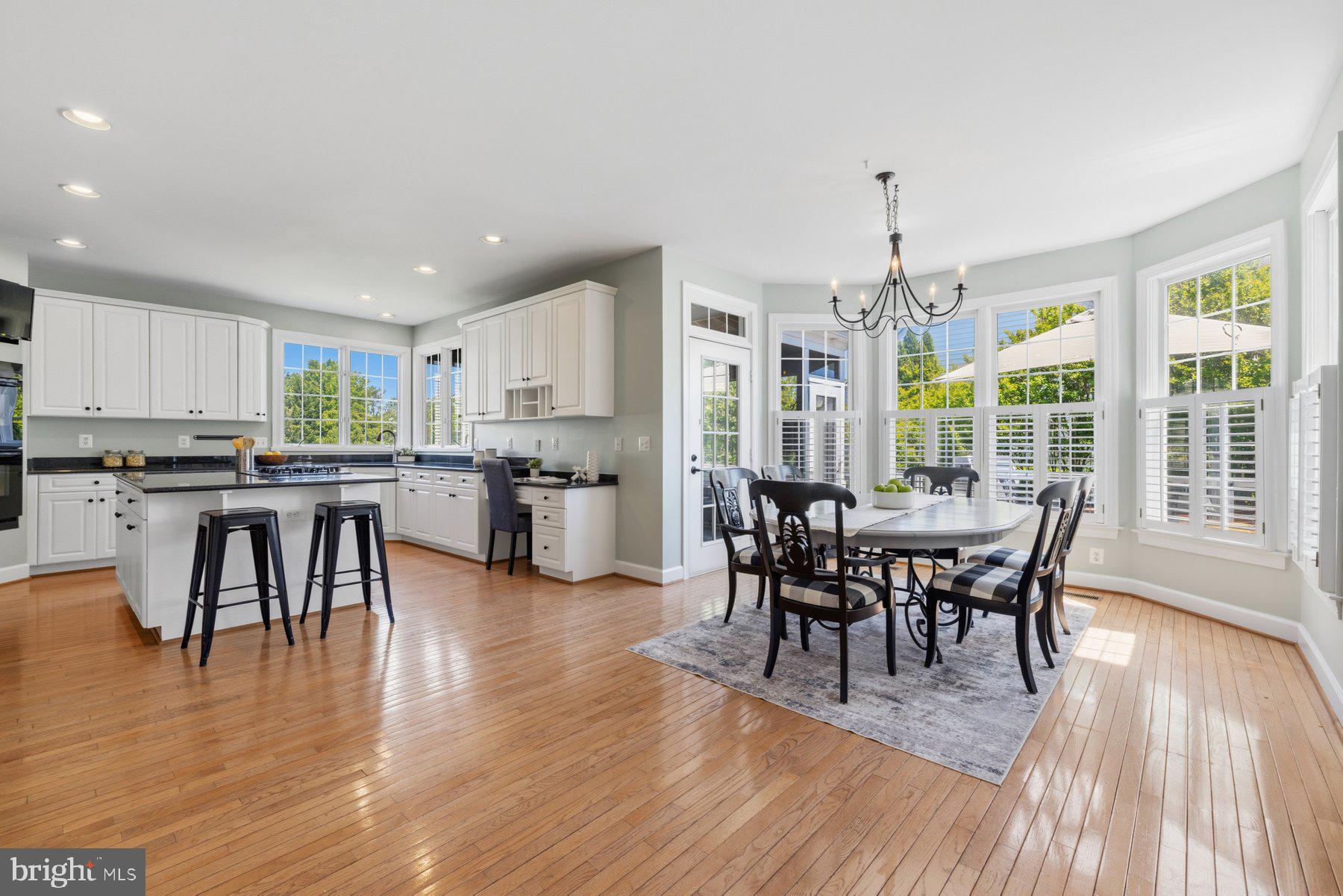 21930 BELLAIR COURT