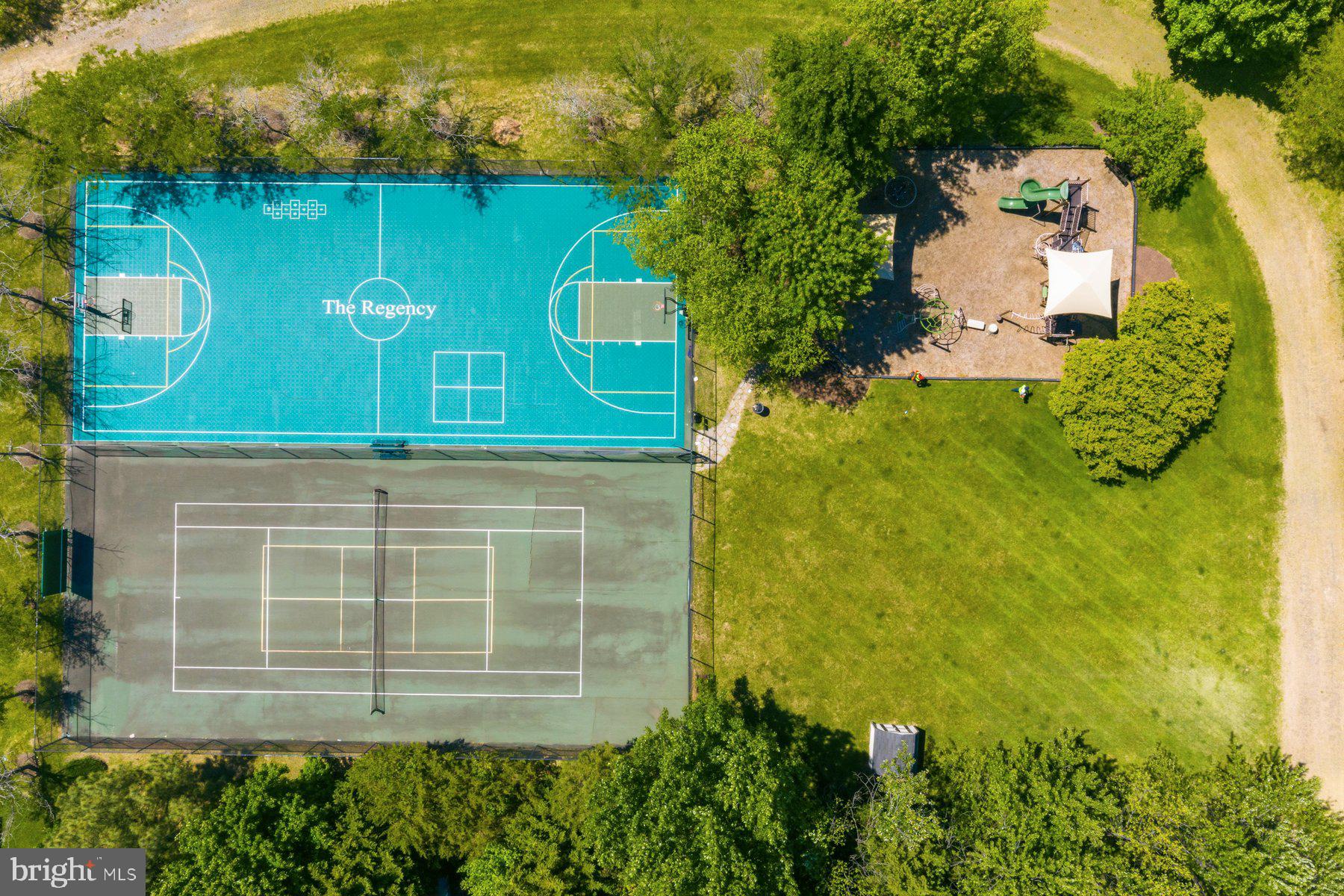 21930 BELLAIR COURT