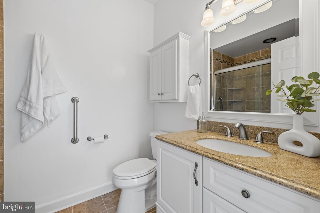 21930 BELLAIR COURT