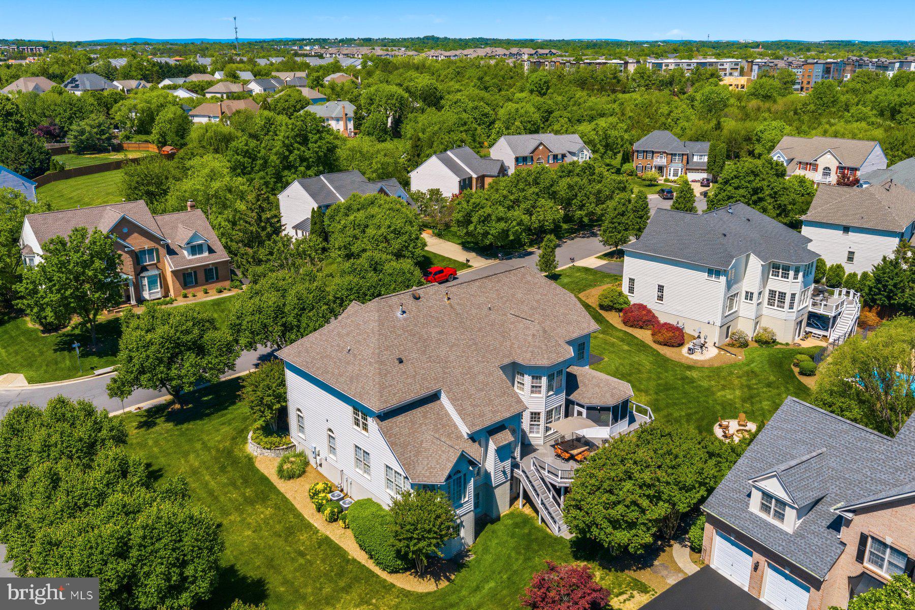 21930 BELLAIR COURT