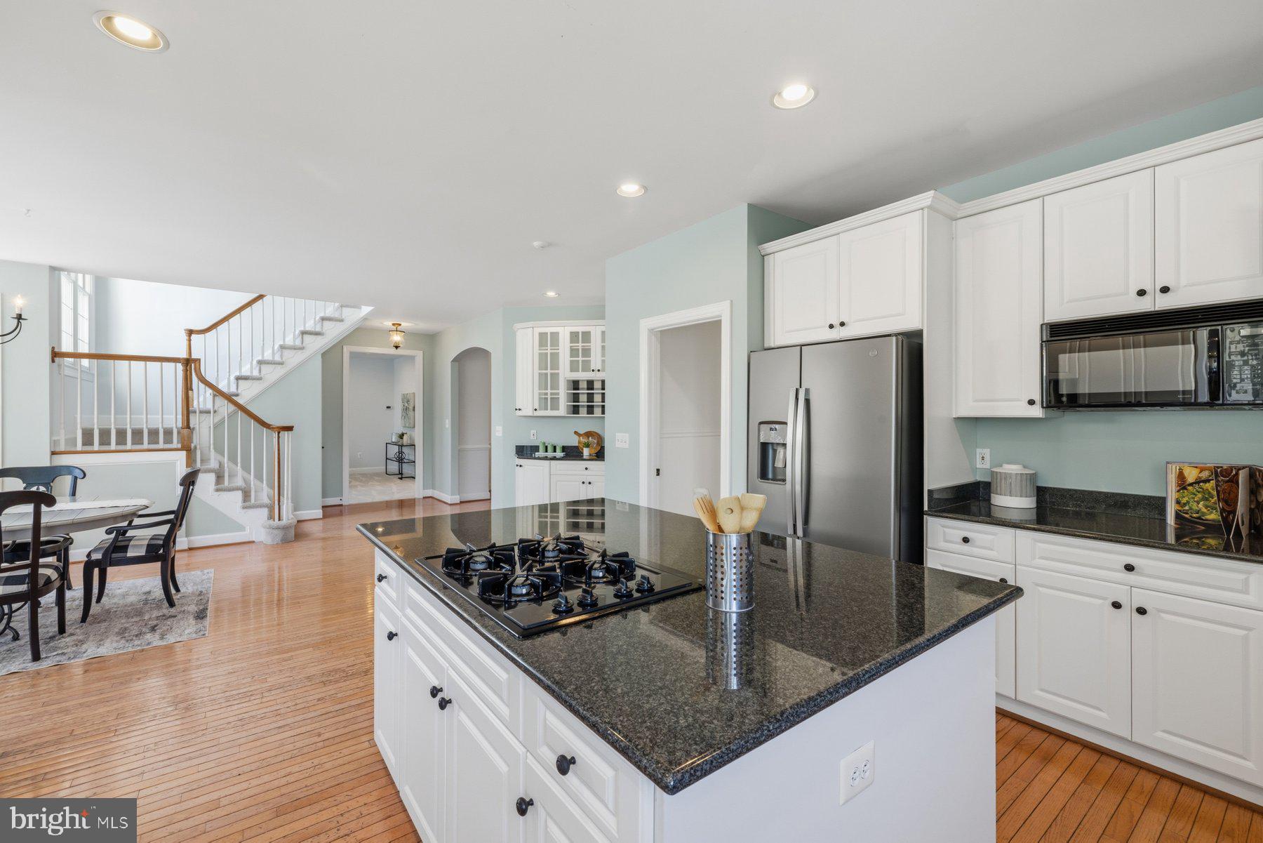 21930 BELLAIR COURT