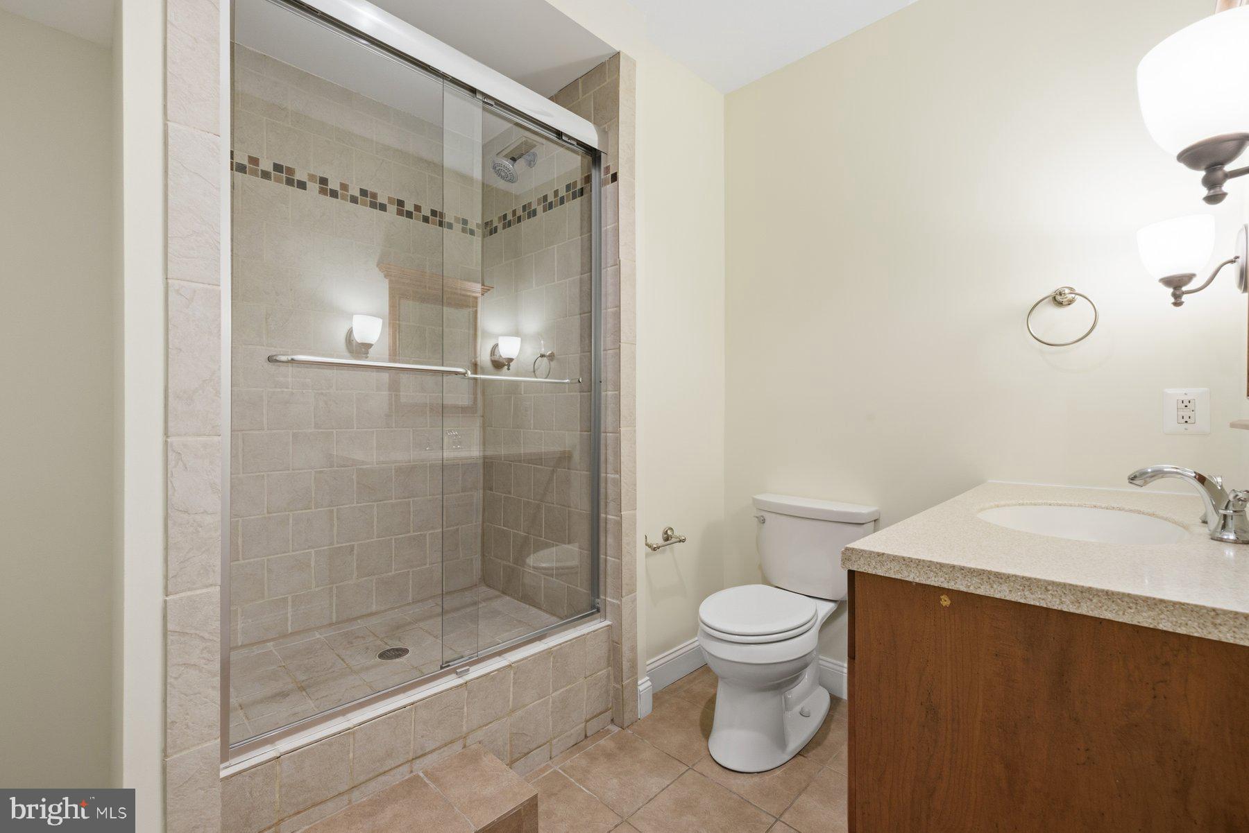 21930 BELLAIR COURT