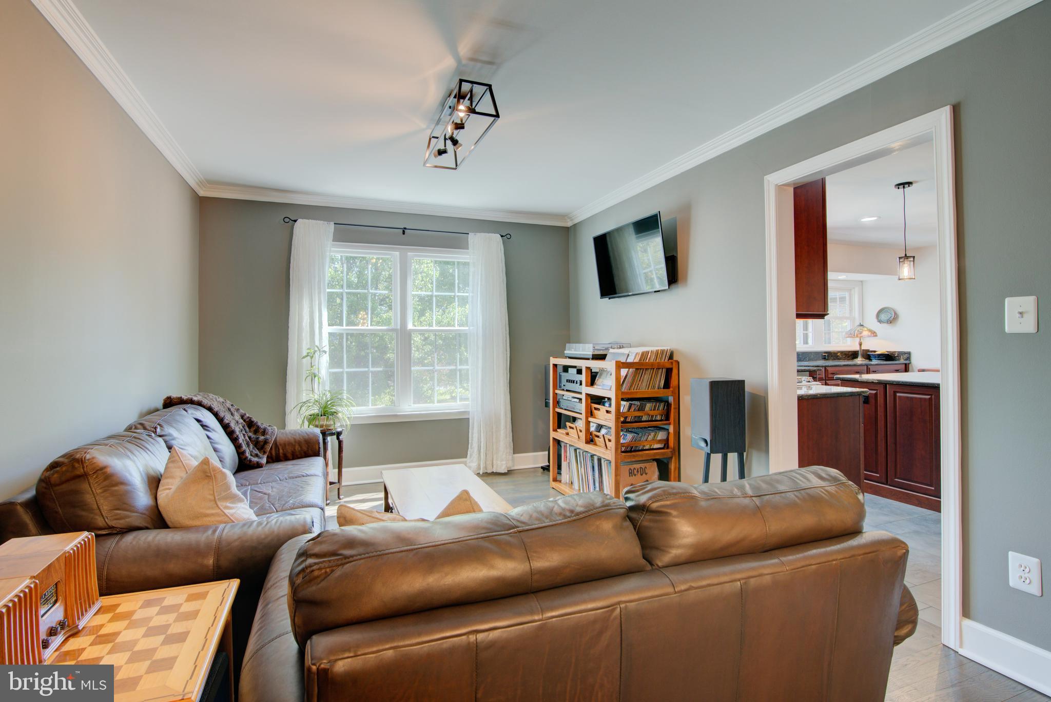 106 BETHAL COURT SW