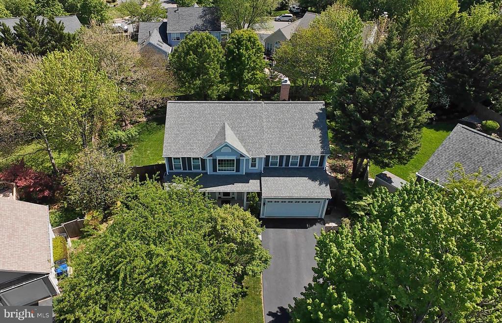 106 BETHAL COURT SW