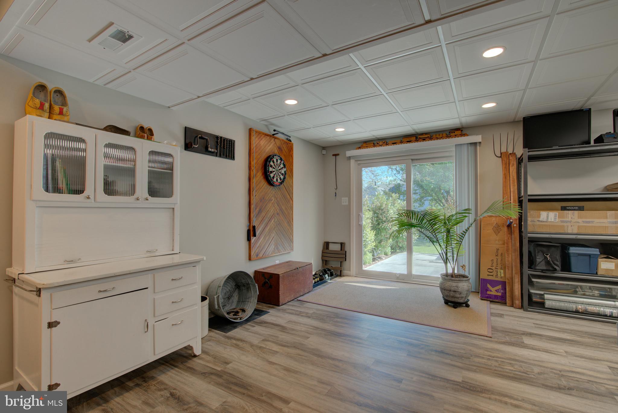 106 BETHAL COURT SW