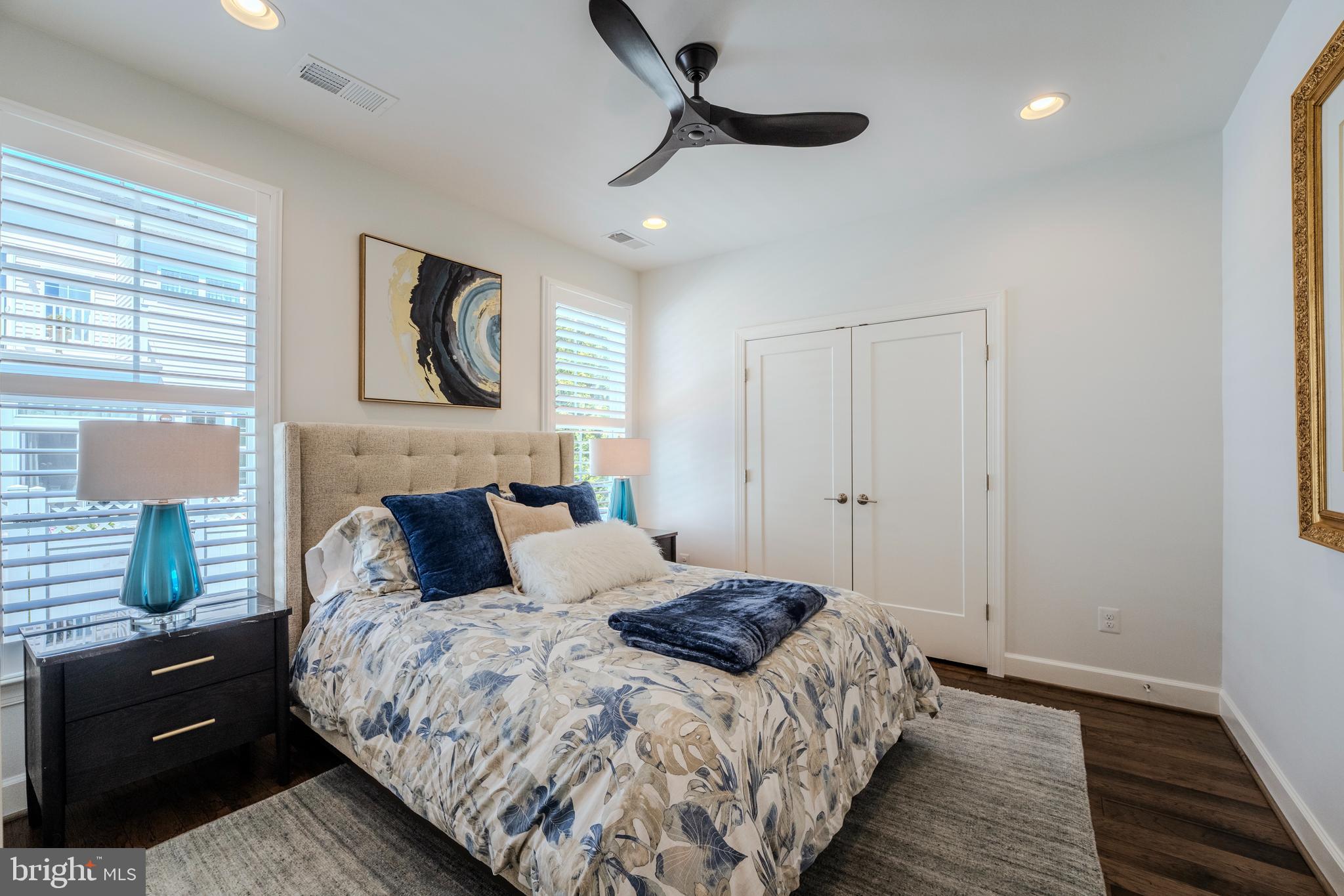 42863 BEAVER CROSSING SQUARE
