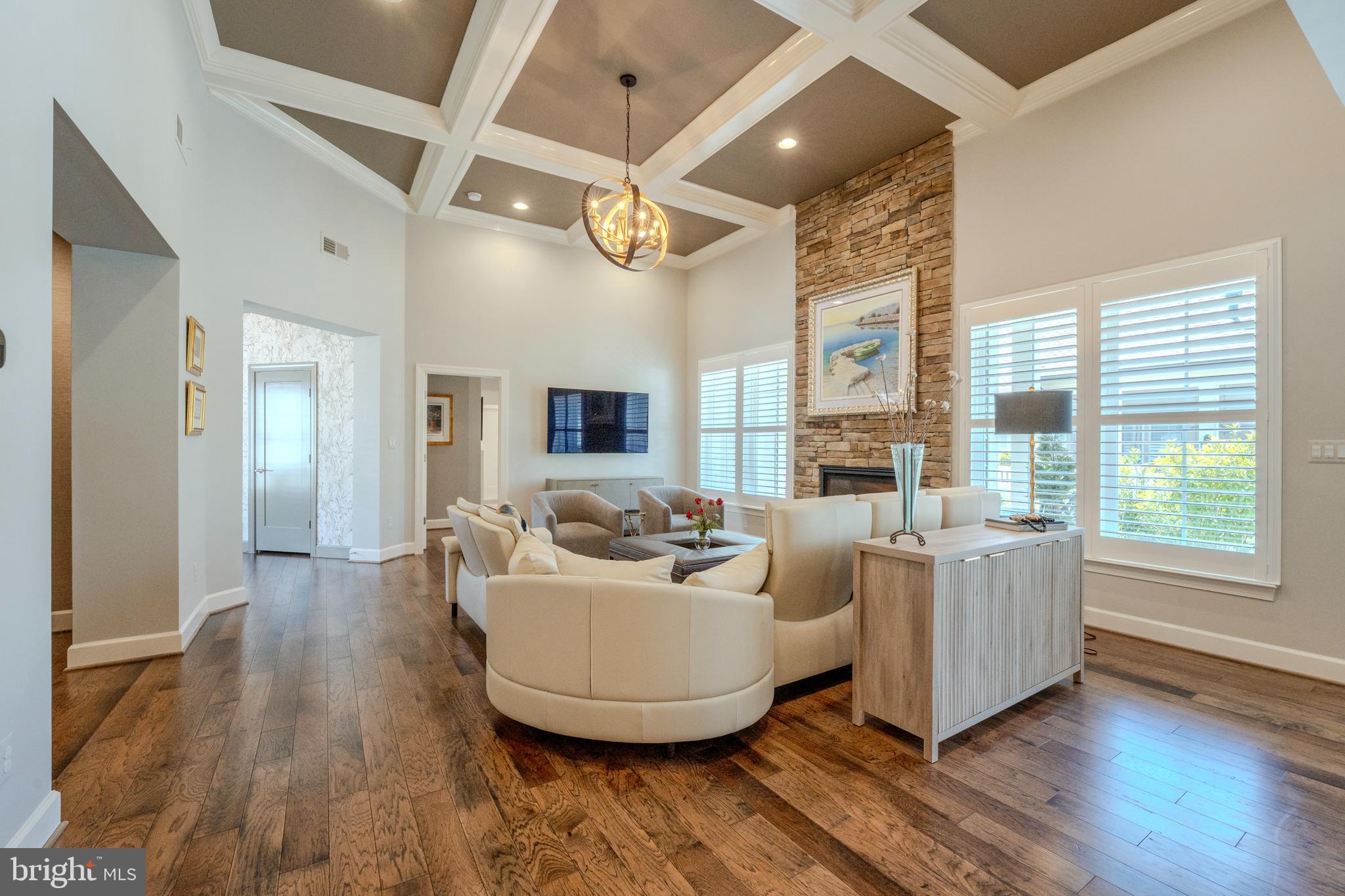 42863 BEAVER CROSSING SQUARE
