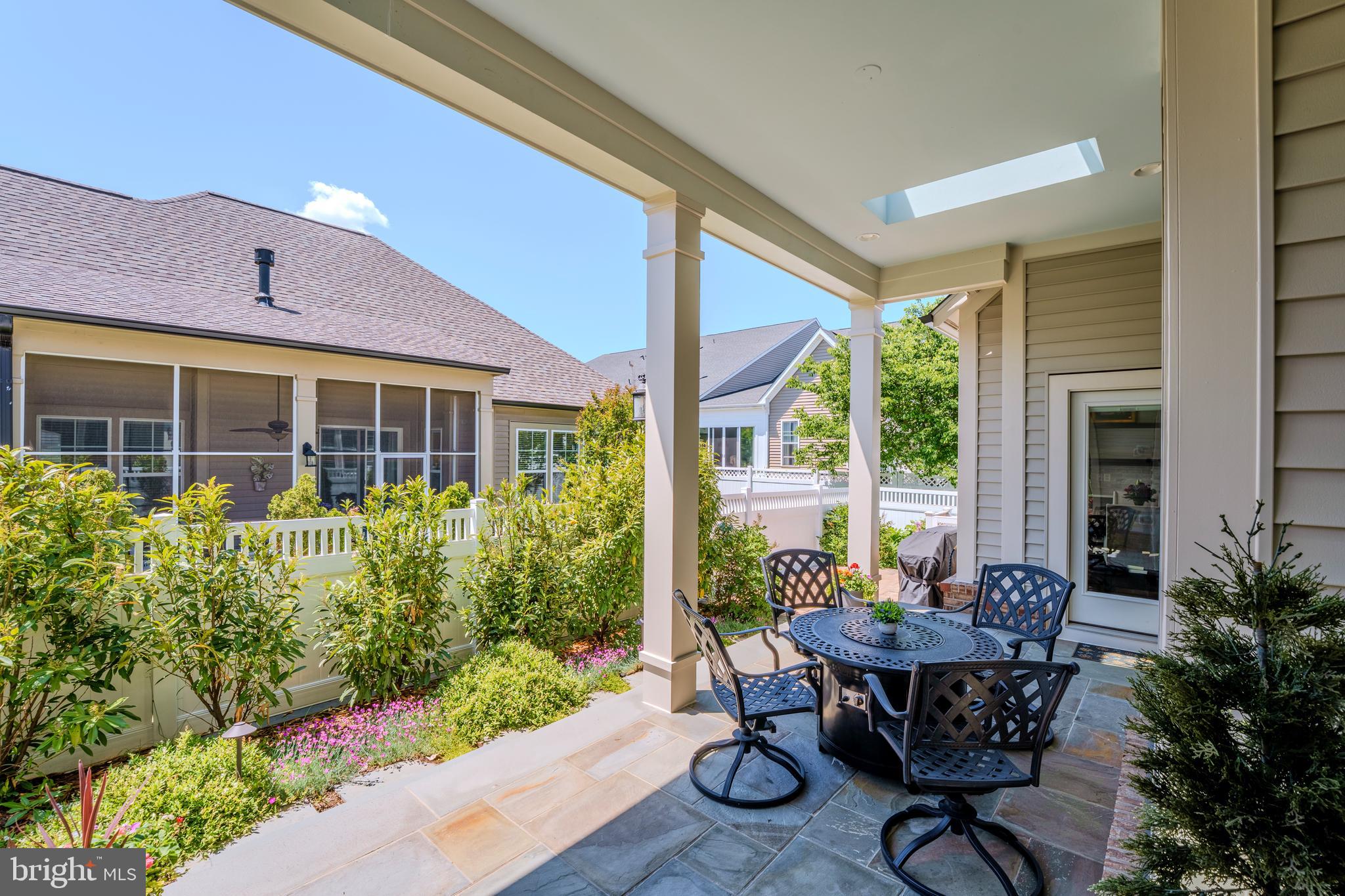42863 BEAVER CROSSING SQUARE