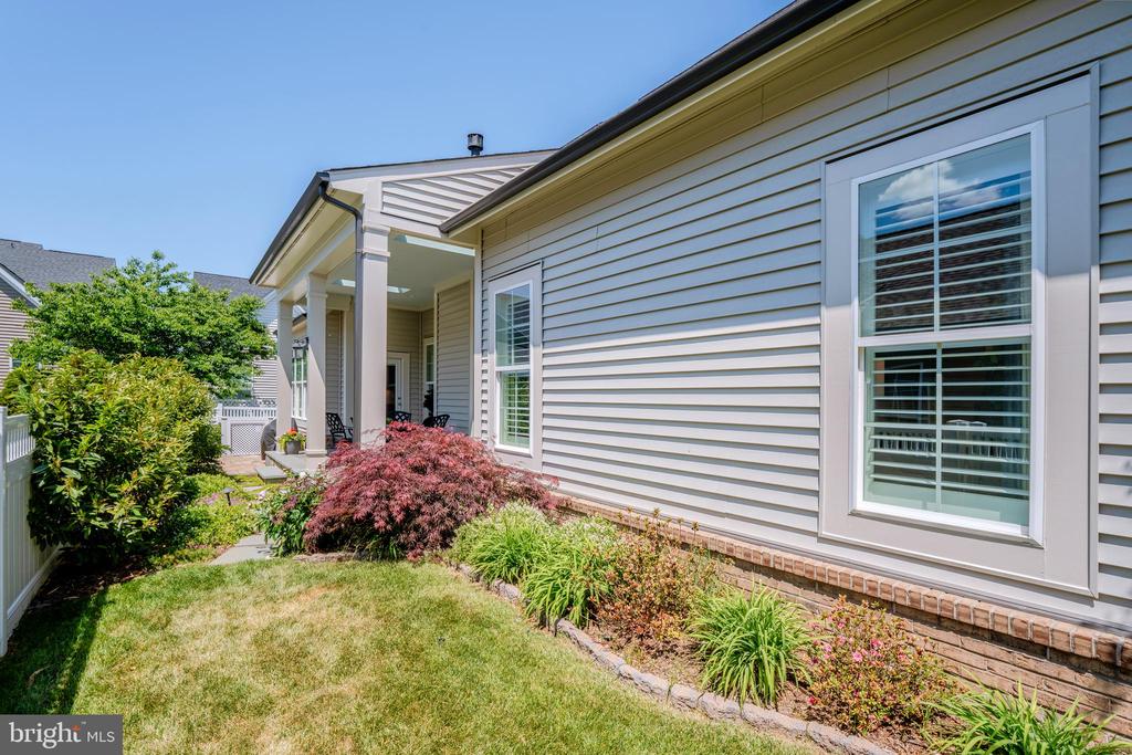 42863 BEAVER CROSSING SQUARE