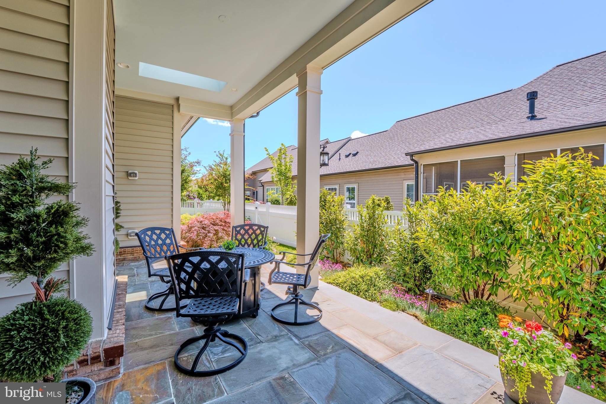 42863 BEAVER CROSSING SQUARE
