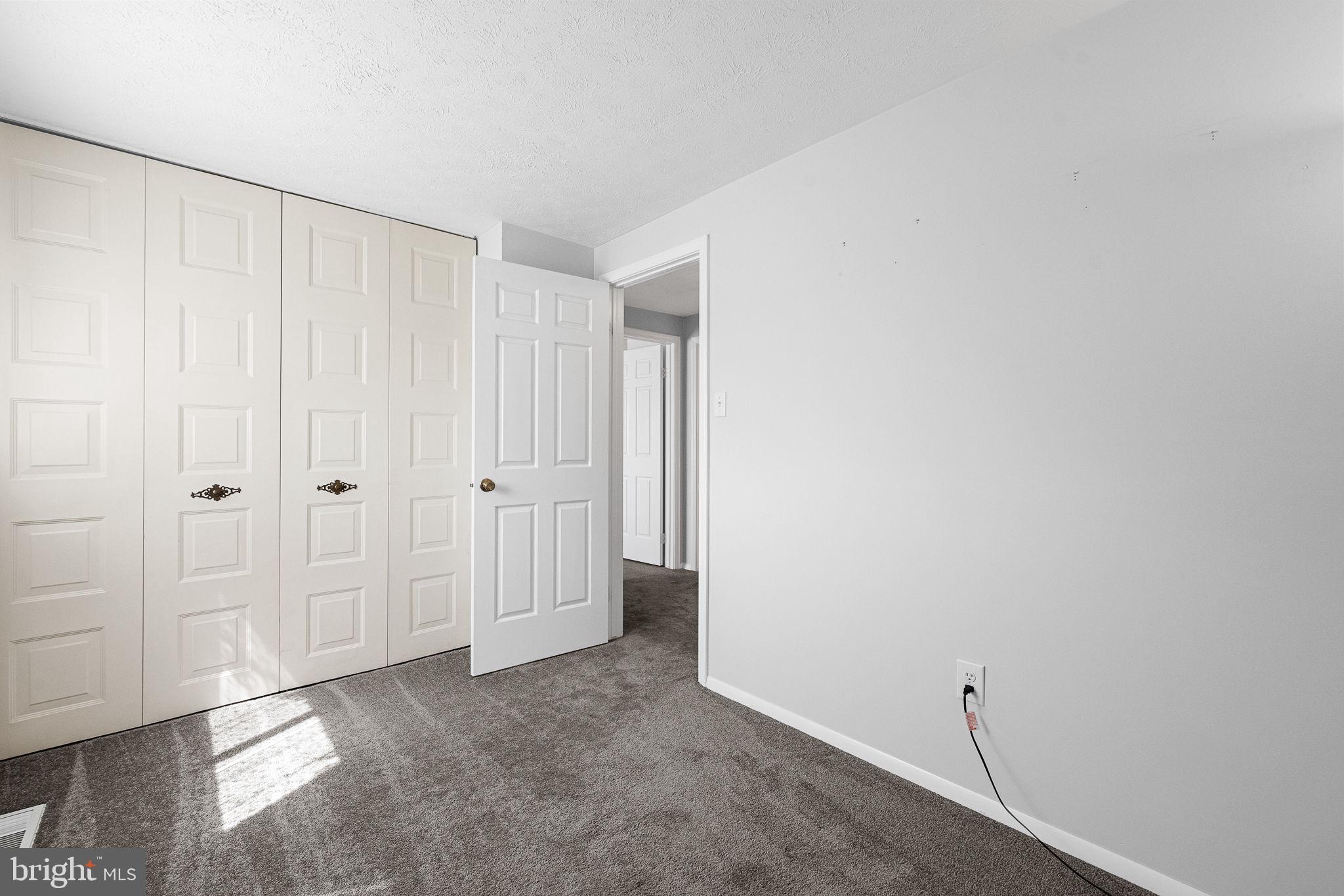 104 DEERWOOD COURT