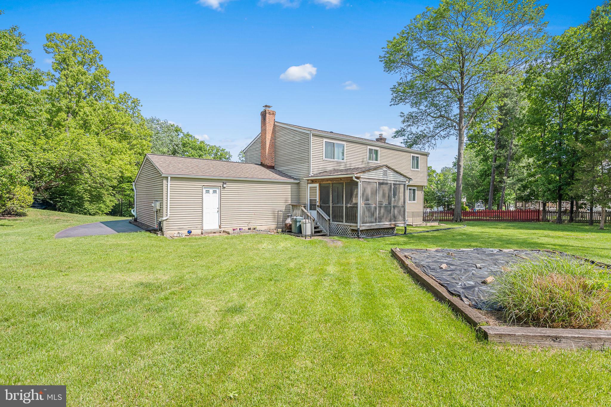 104 DEERWOOD COURT