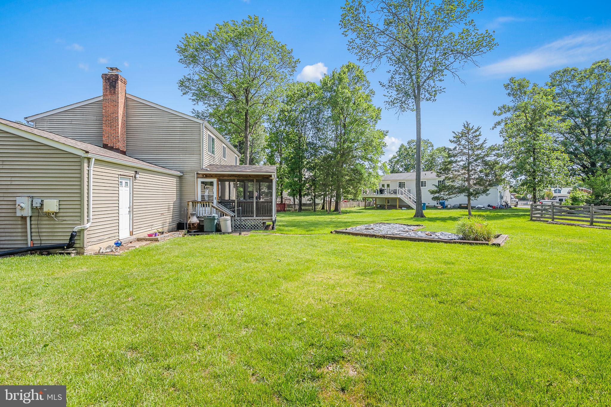 104 DEERWOOD COURT