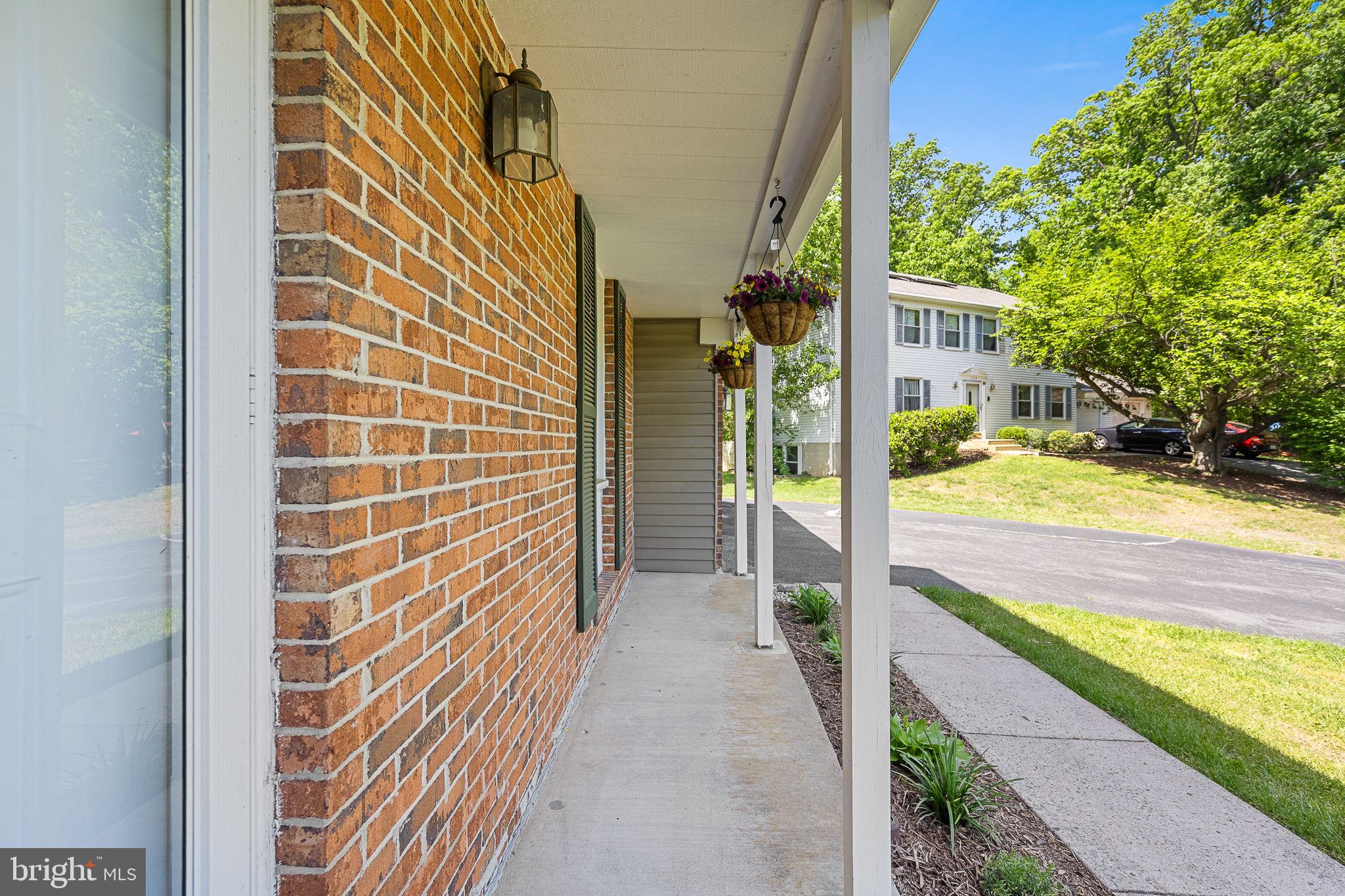 104 DEERWOOD COURT