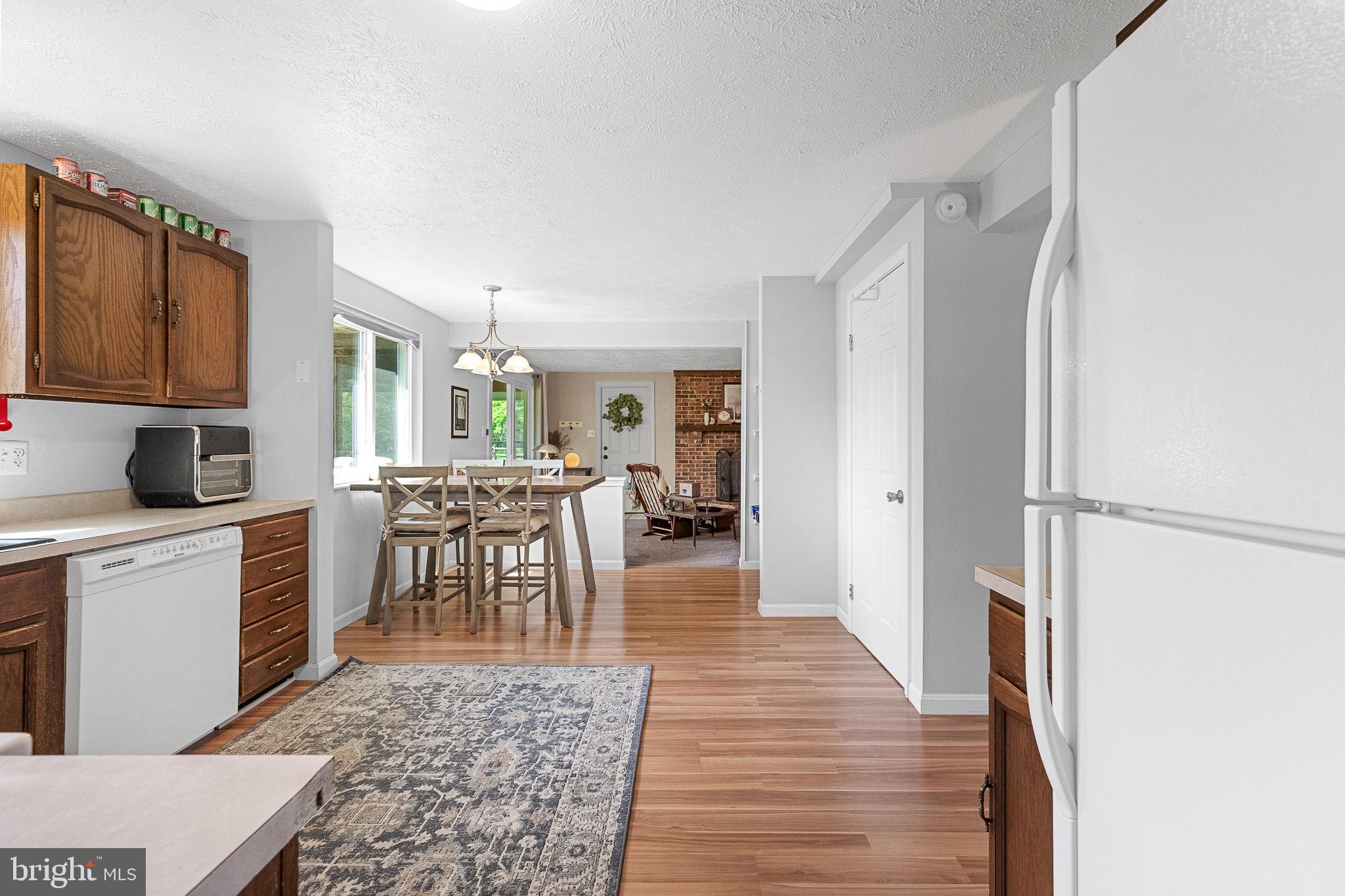 104 DEERWOOD COURT