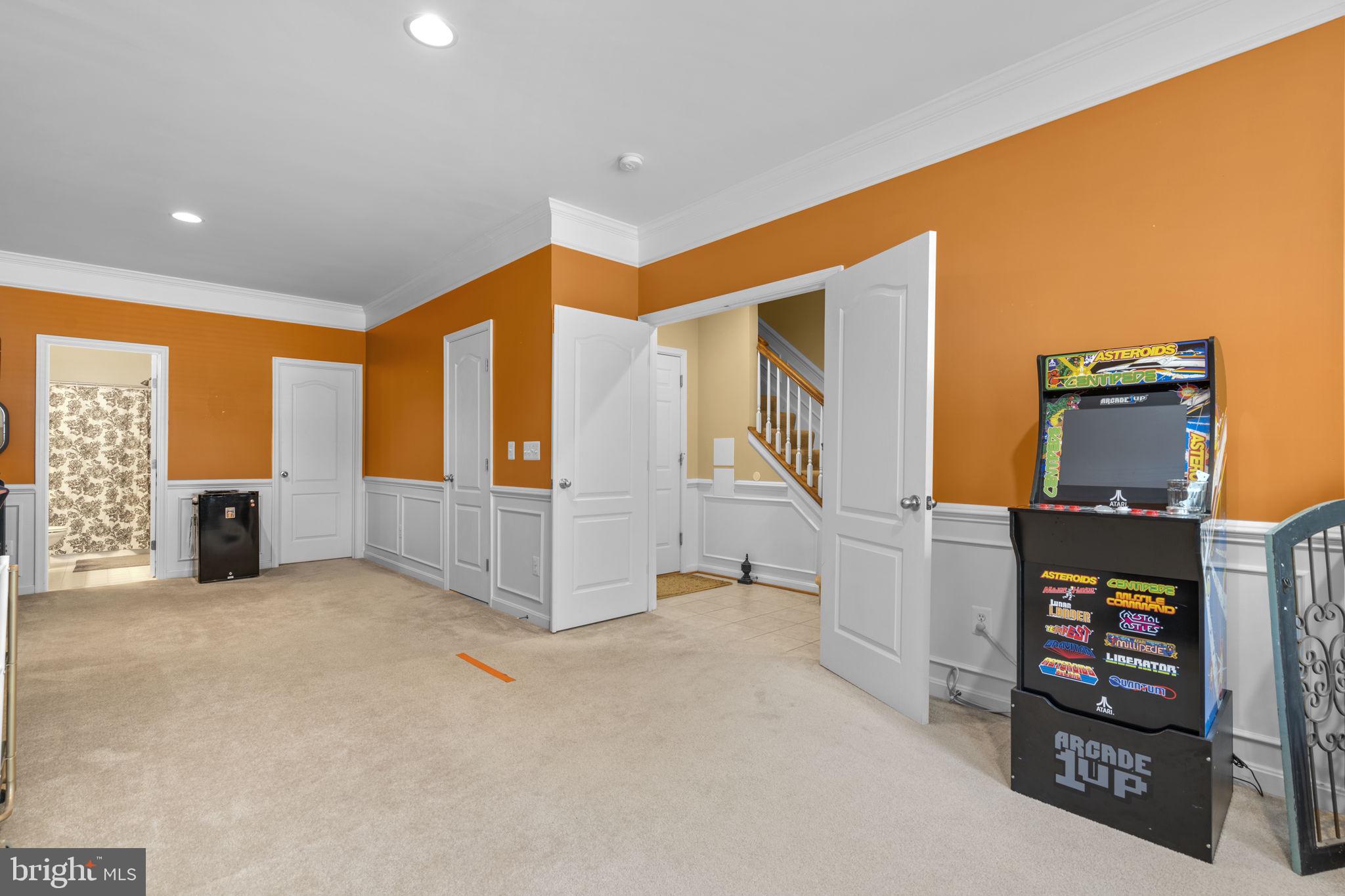43682 CHICACOAN CREEK SQUARE