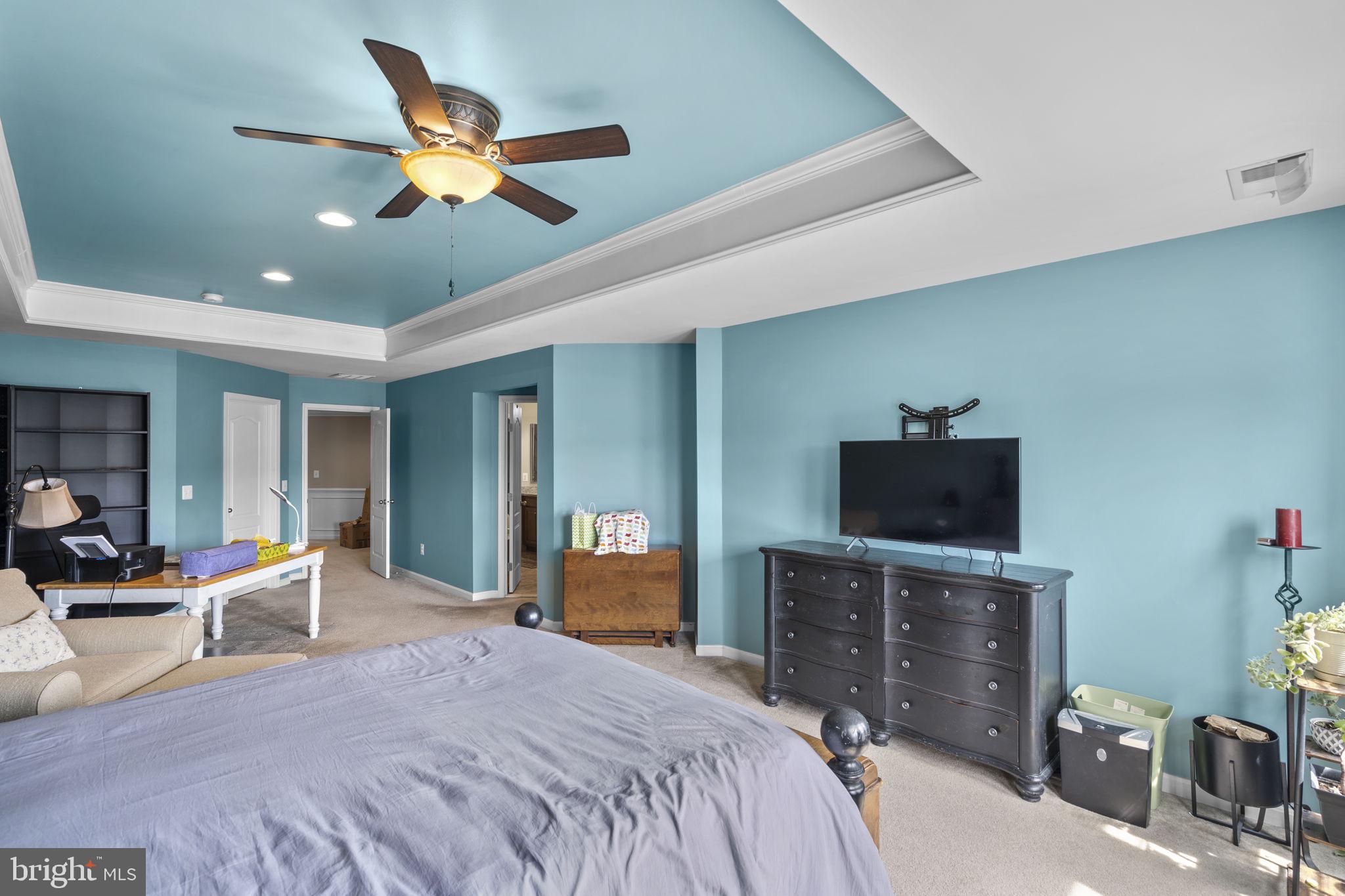 43682 CHICACOAN CREEK SQUARE