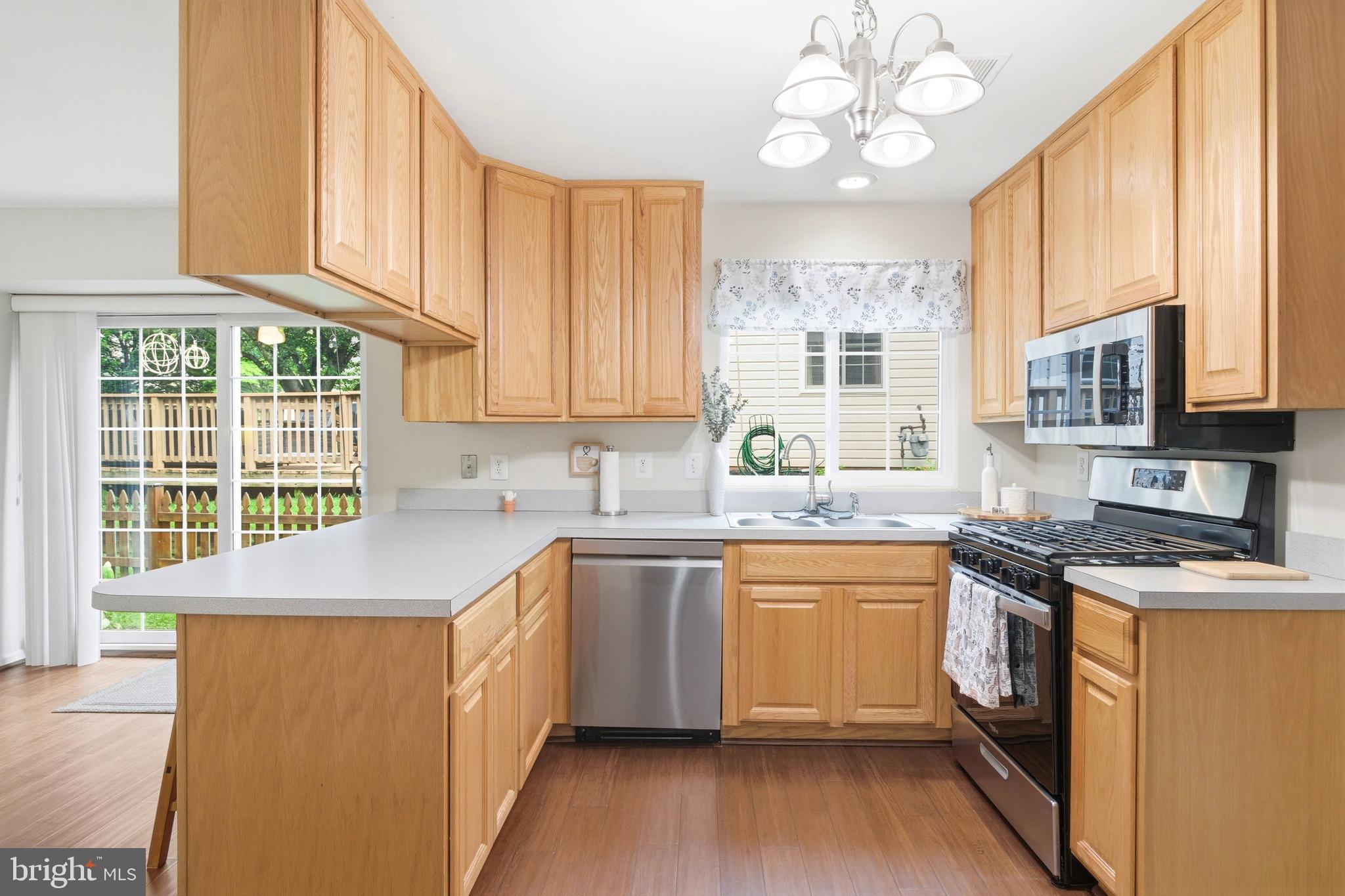 301 DEERPATH AVENUE SW