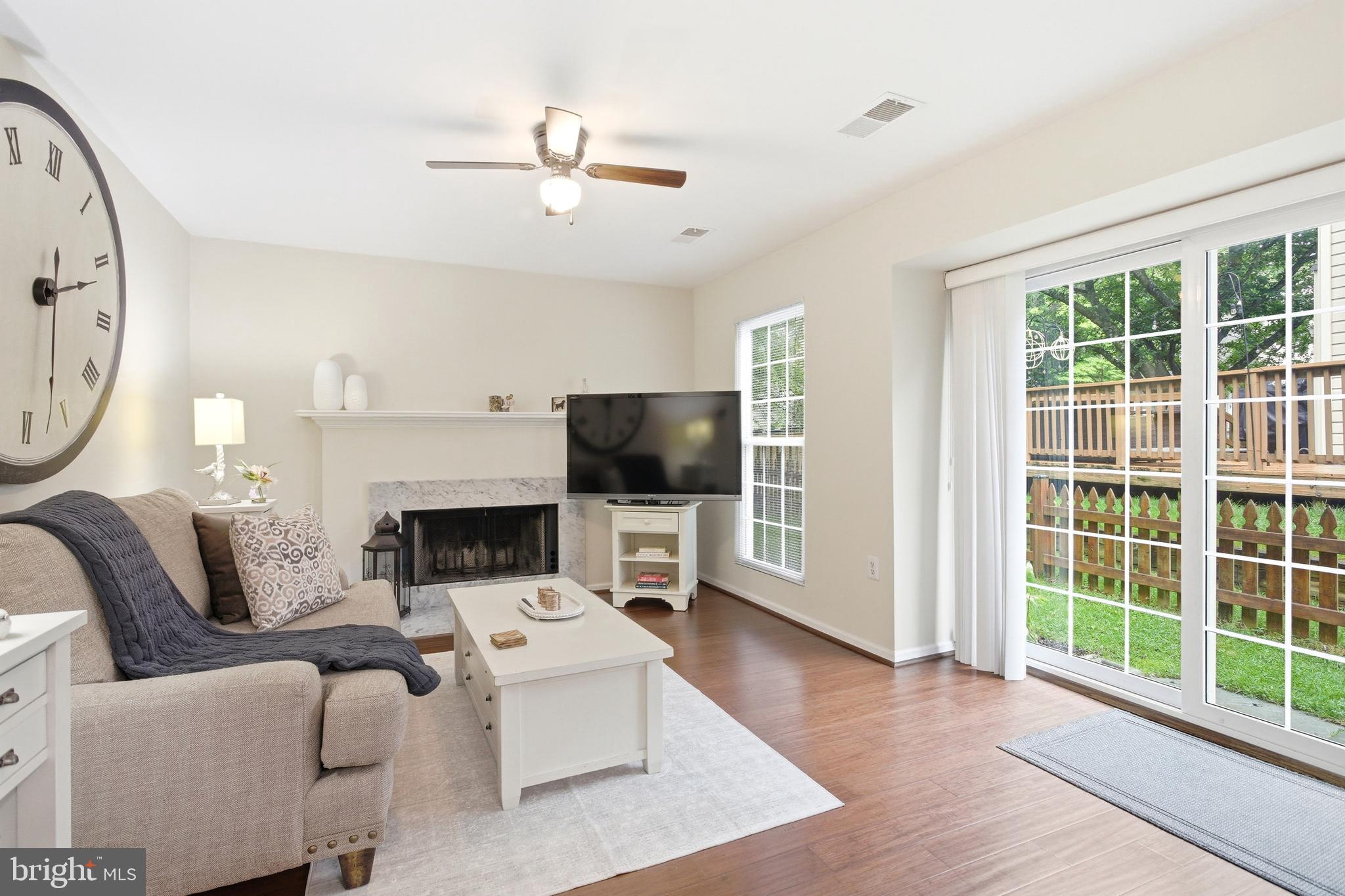 301 DEERPATH AVENUE SW