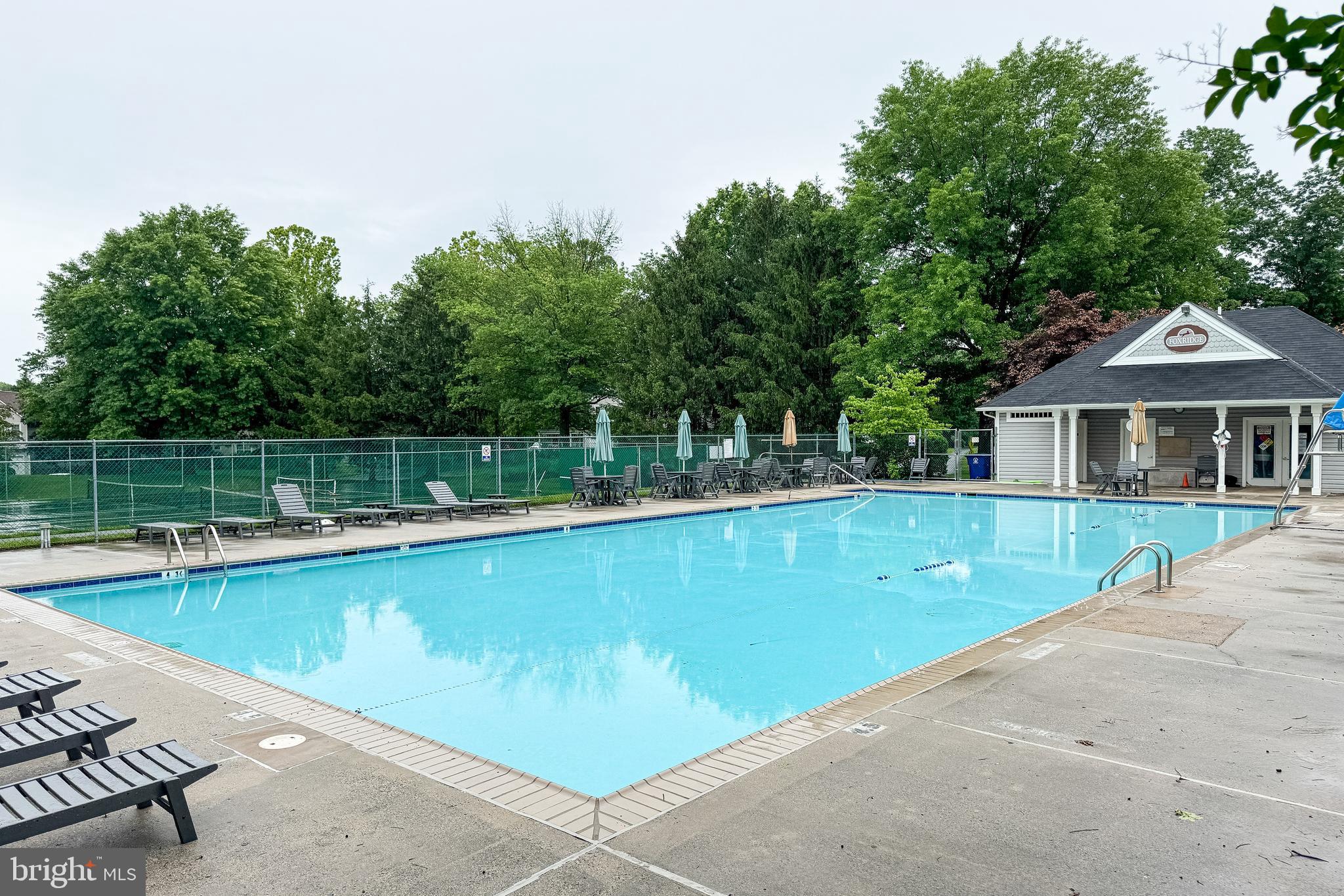 301 DEERPATH AVENUE SW