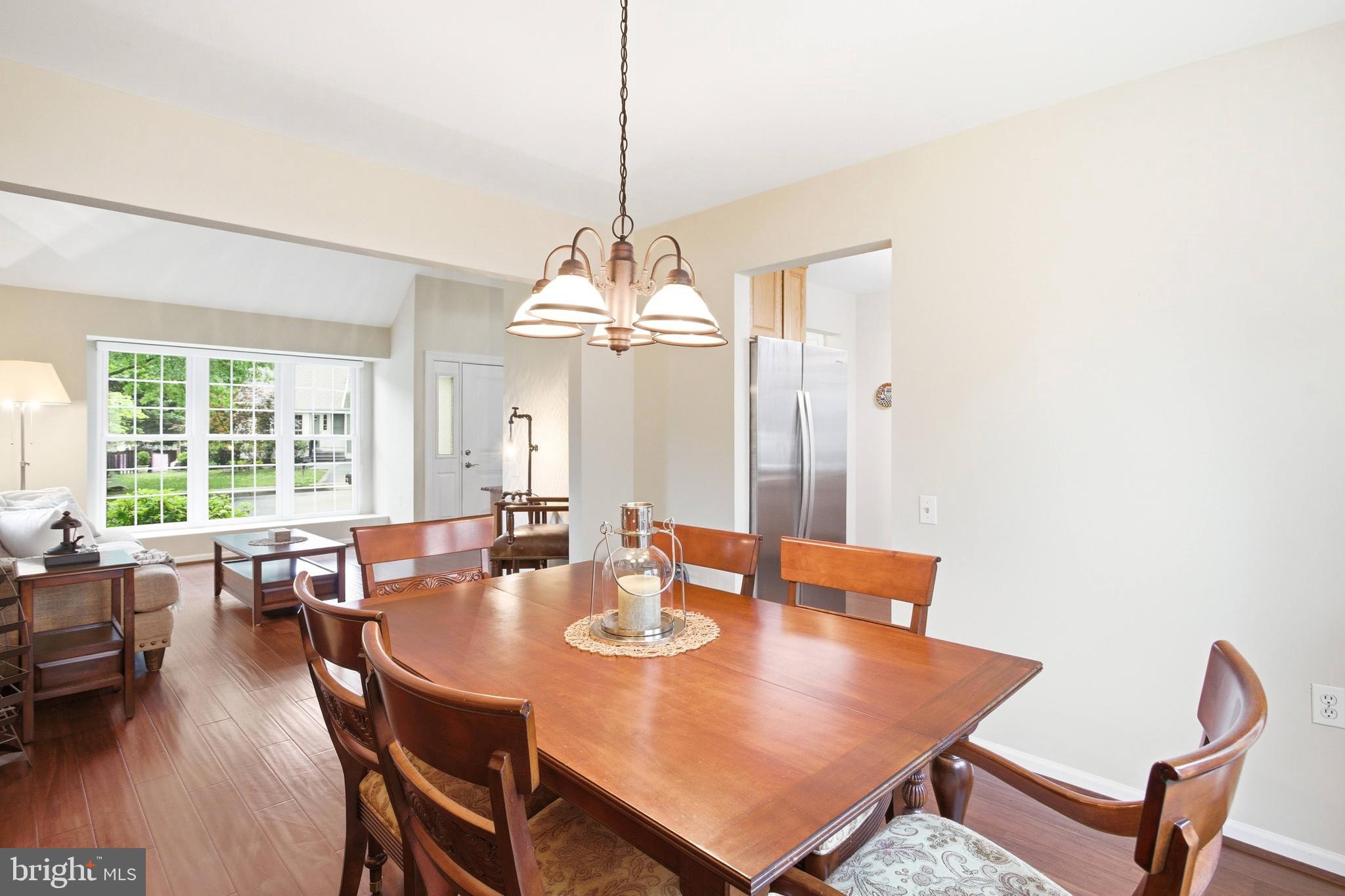 301 DEERPATH AVENUE SW