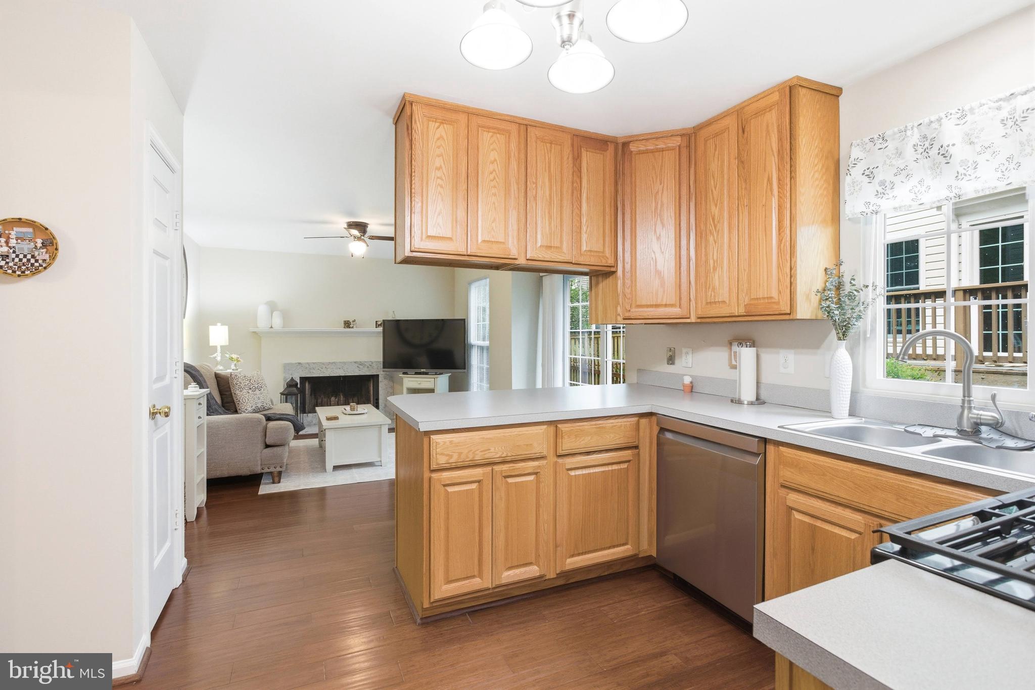 301 DEERPATH AVENUE SW