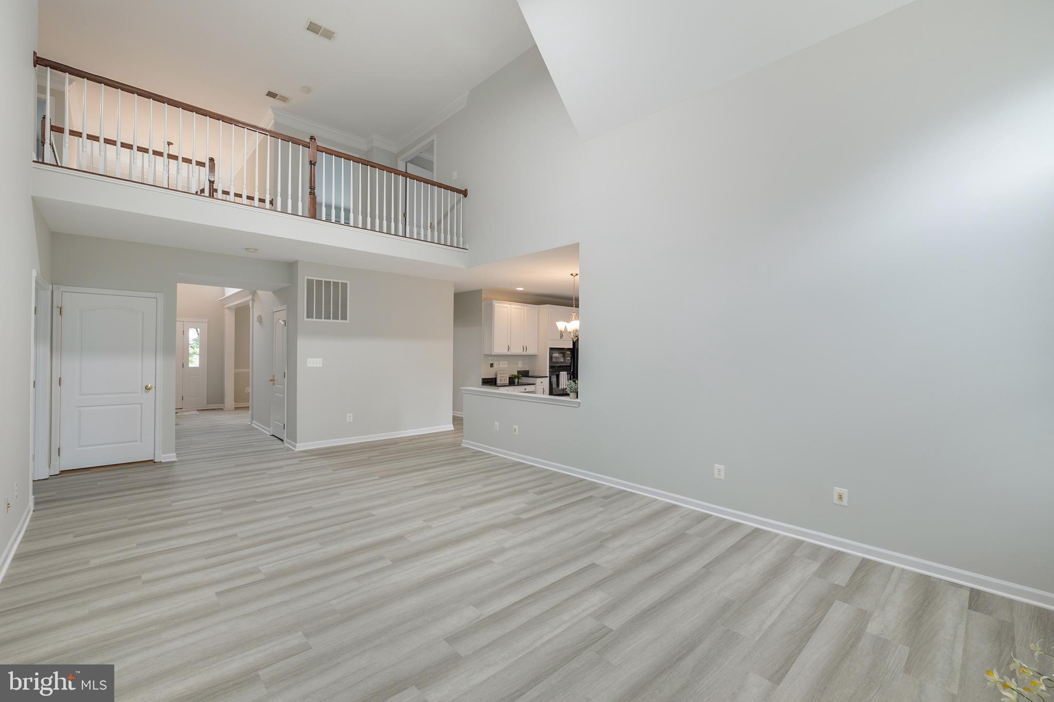 22829 QUEENSBRIDGE DRIVE