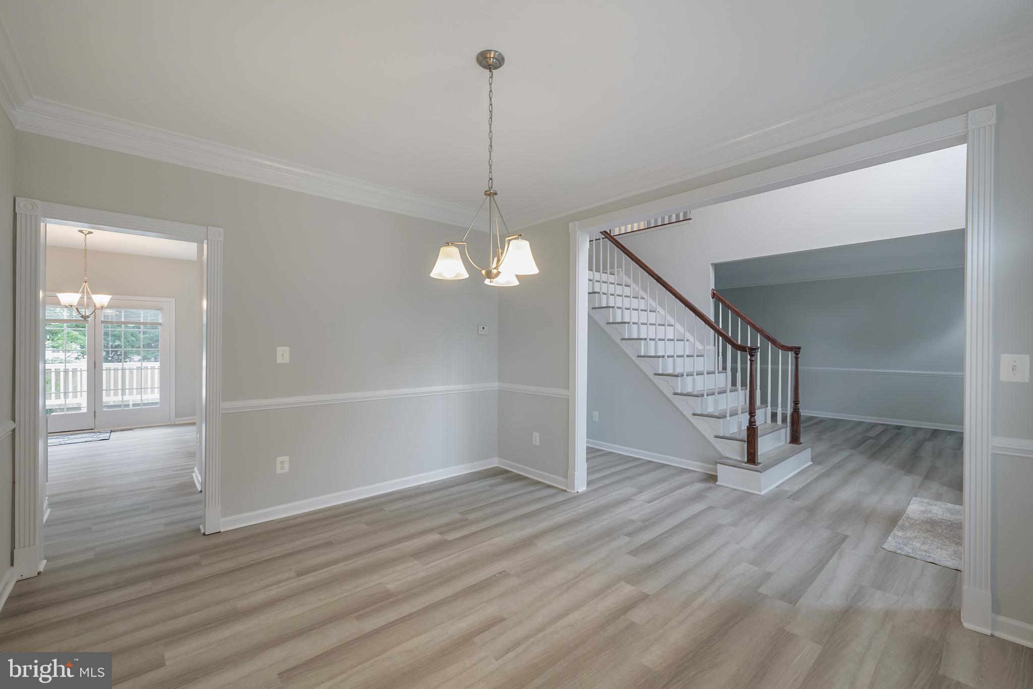 22829 QUEENSBRIDGE DRIVE