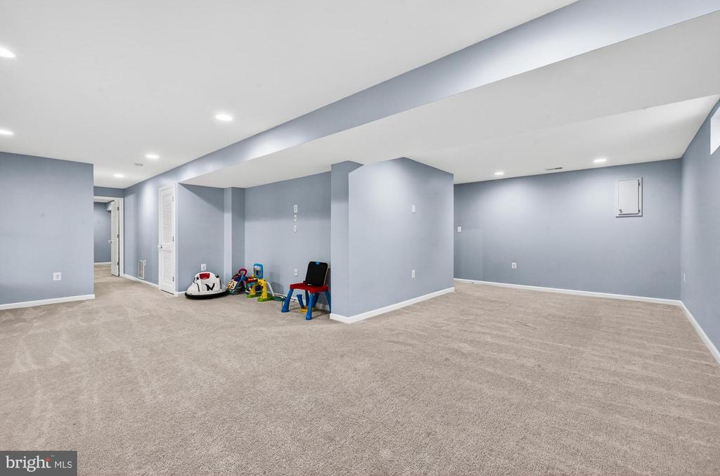 413 CROSMAN COURT